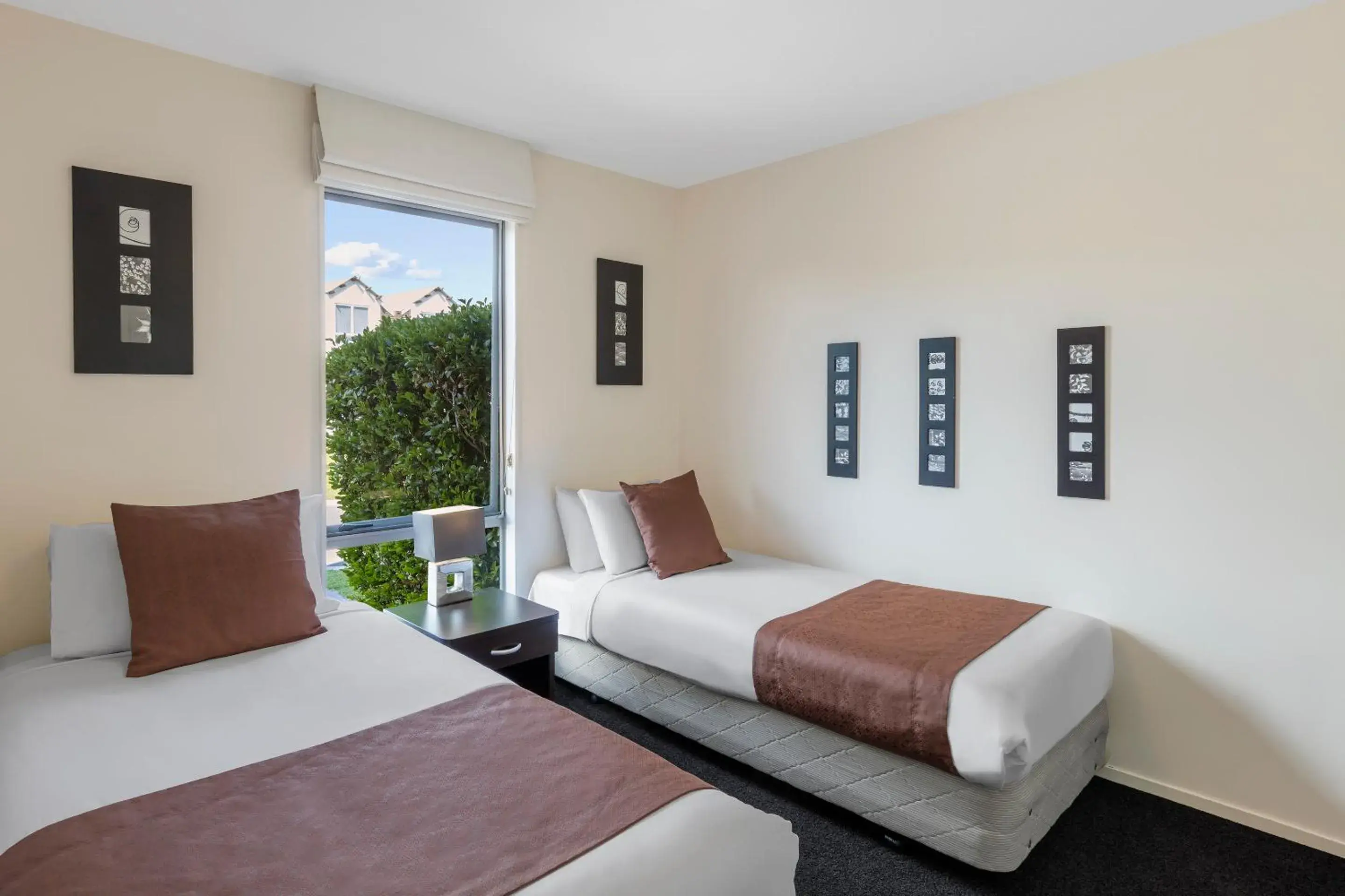 Bedroom, Bed in Ramada Resort By Wyndham Rotorua Marama Bedroom, Bed in Ramada Resort By Wyndham Rotorua Marama