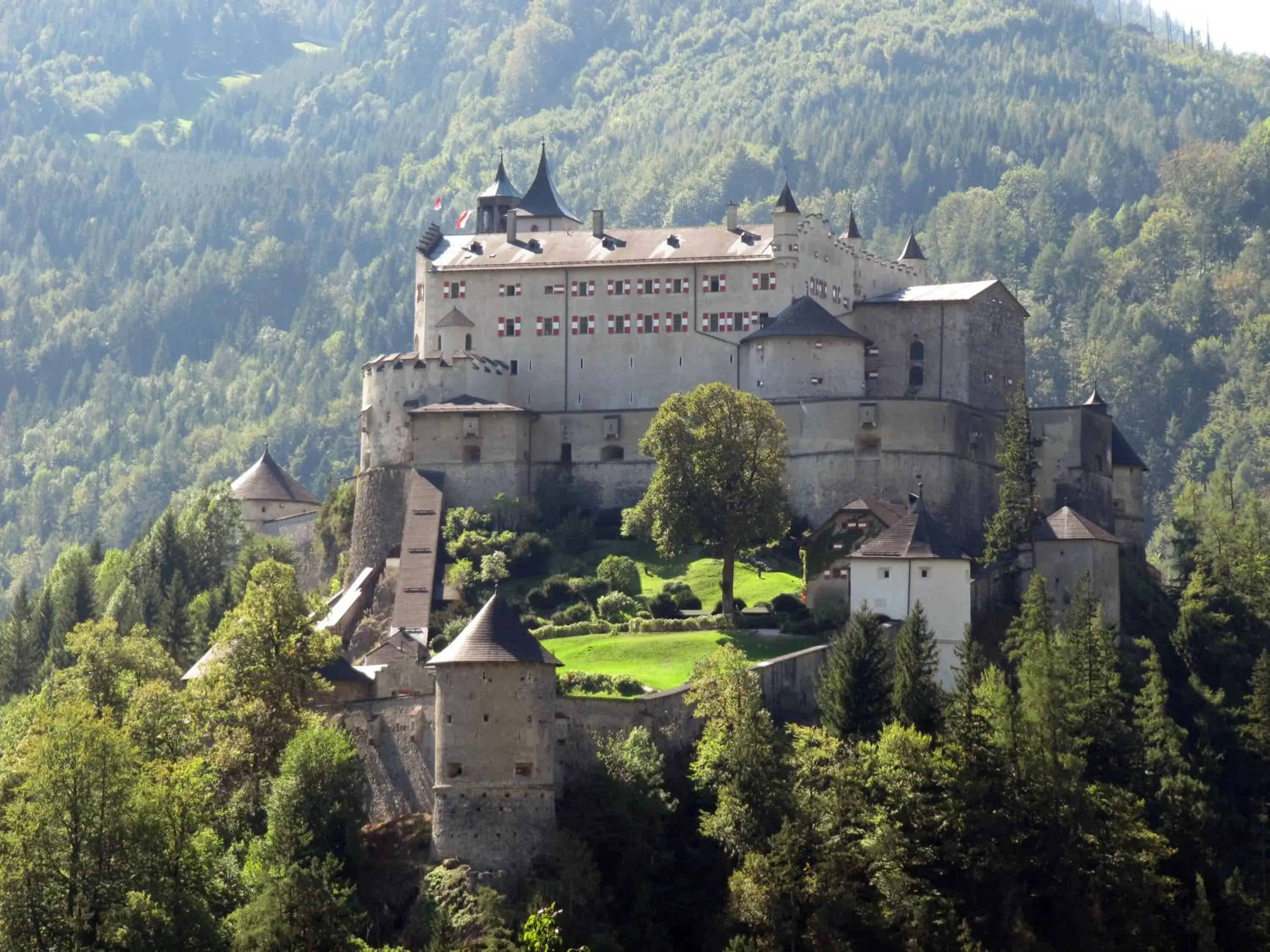 Small Deluxe Double Room with Meadow Views and Balcony in Der Burgblick-Adults Only Small Deluxe Double Room with Meadow Views and Balcony in Der Burgblick-Adults Only
