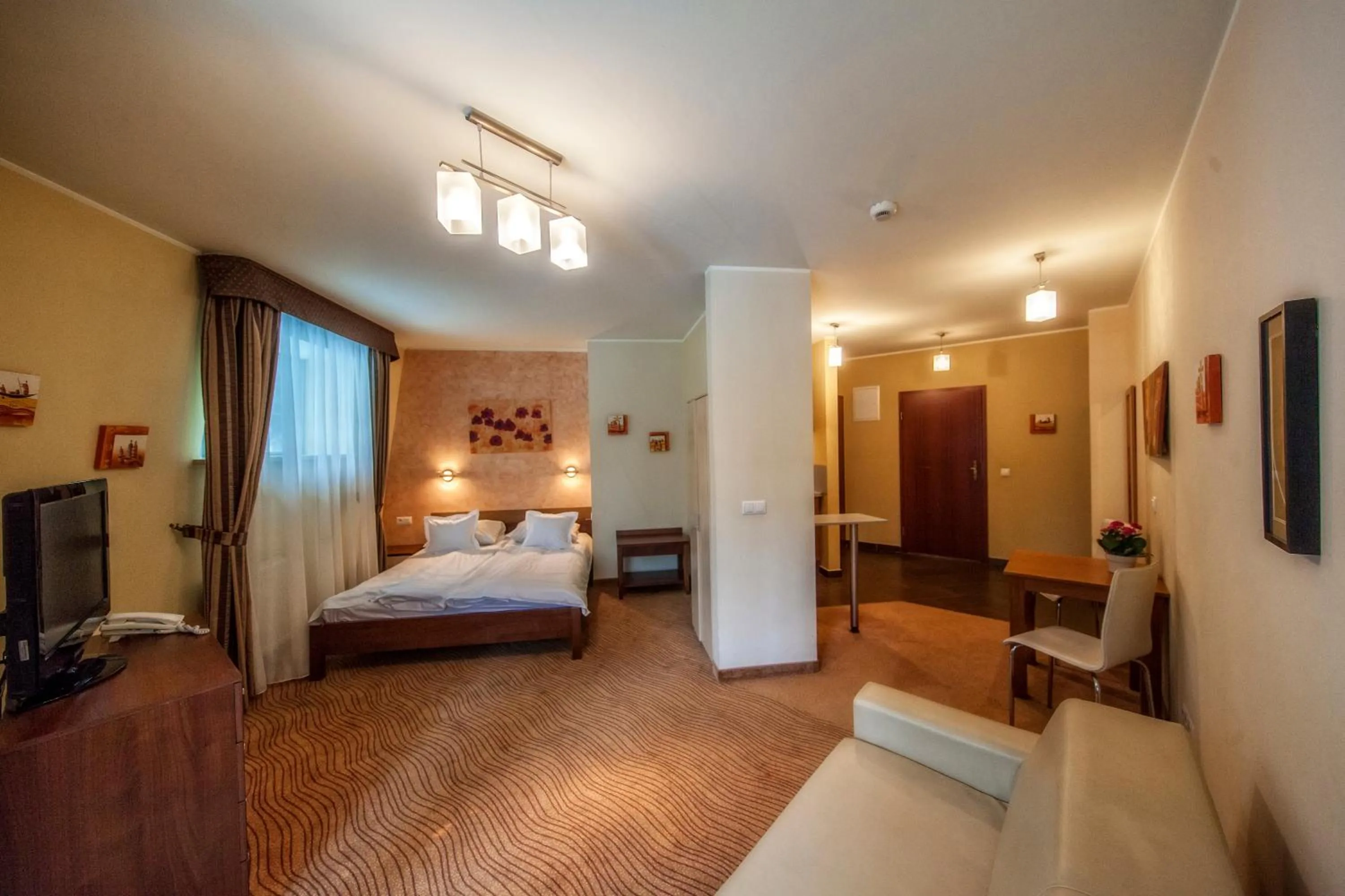 Photo of the whole room, Bed in Hotel Murowanica