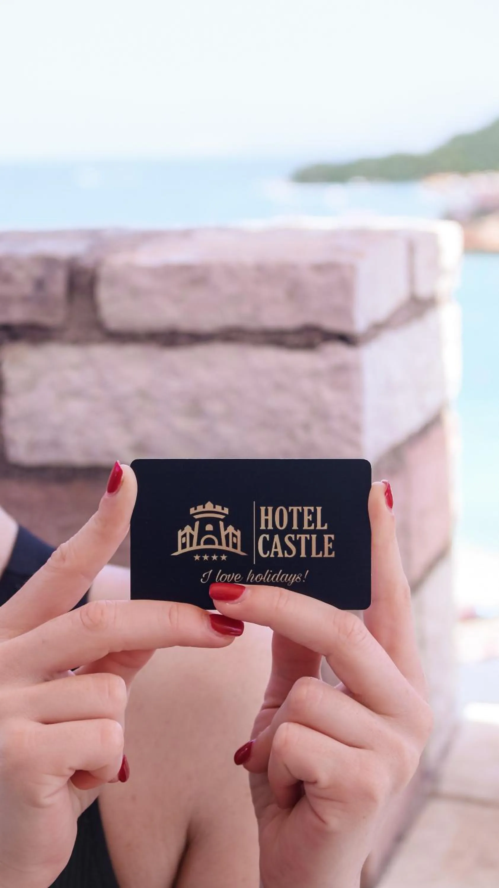 Text overlay in Hotel Castle