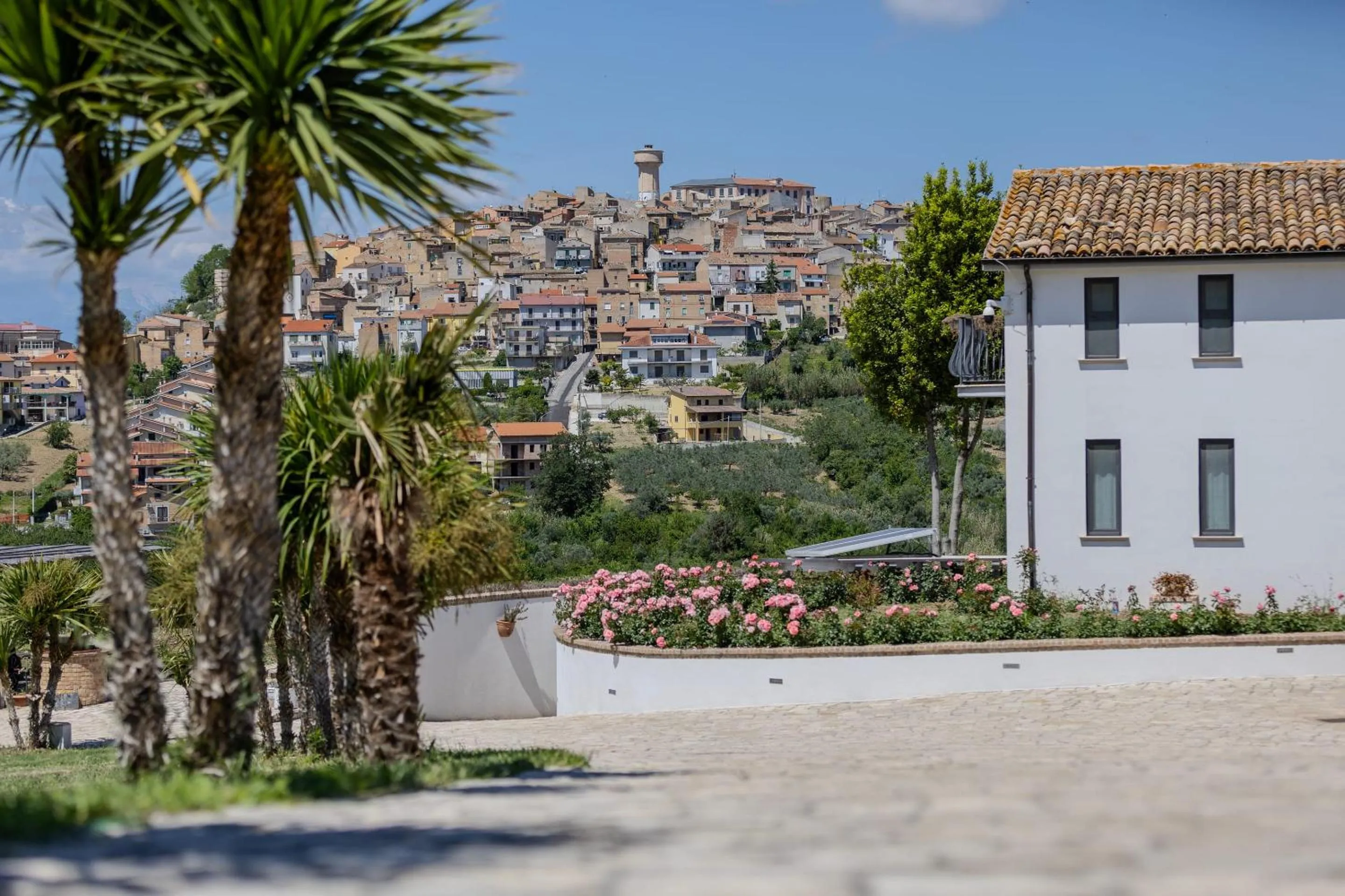 Property building in Villaggio Cristina