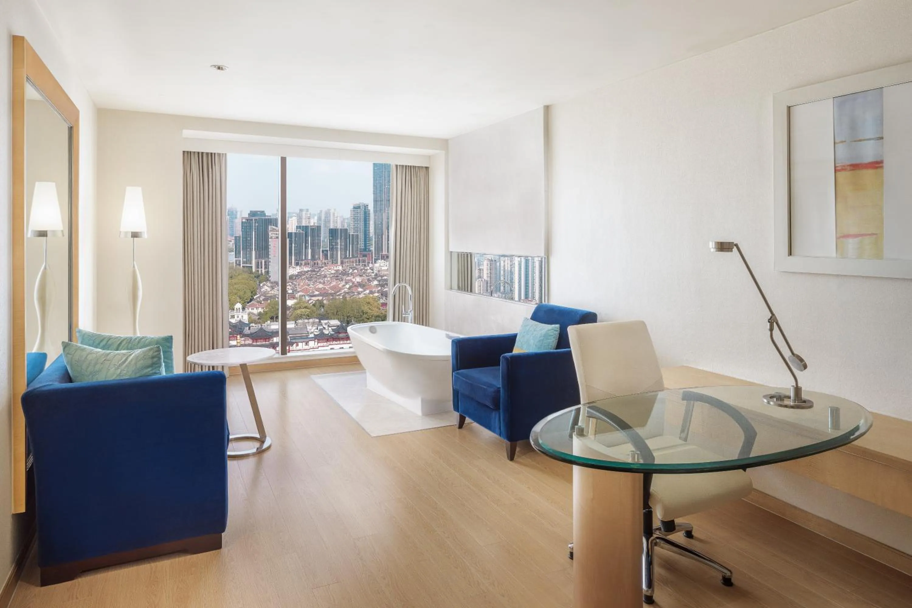 Bath in Renaissance Shanghai Yu Garden Hotel on the Bund