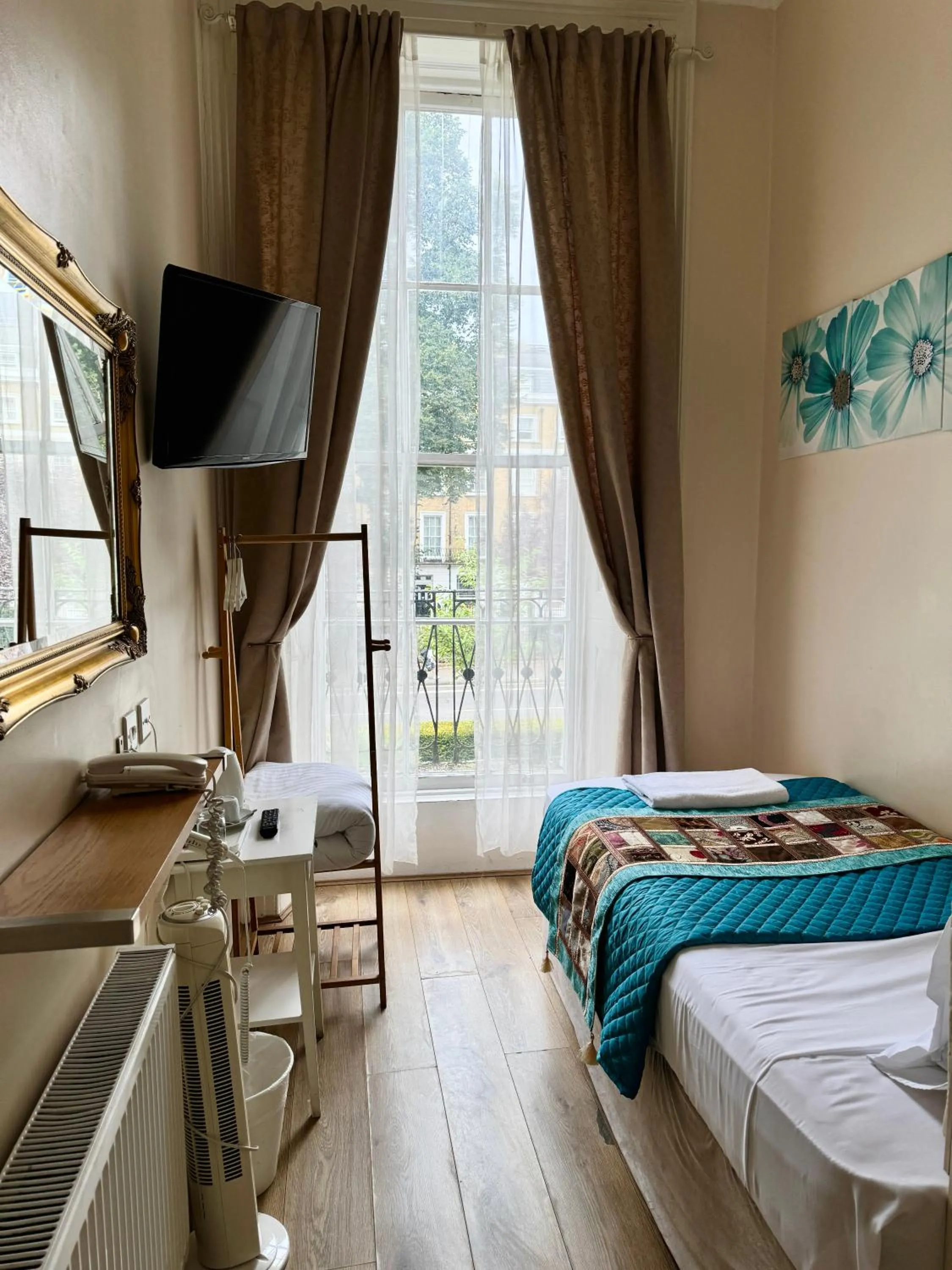 Bed in ABC Hyde Park Hotel