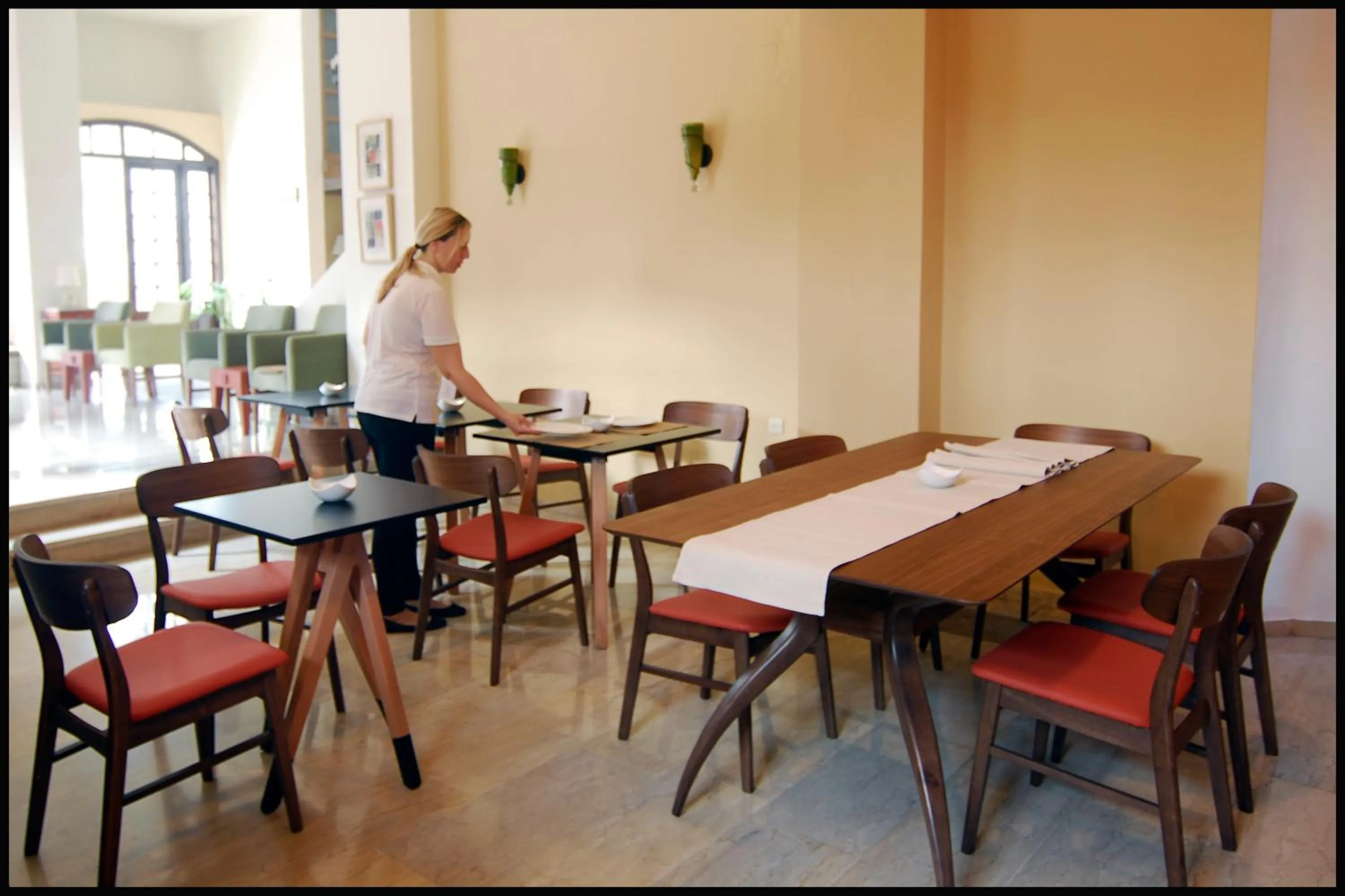 Dining area in Lato hotel