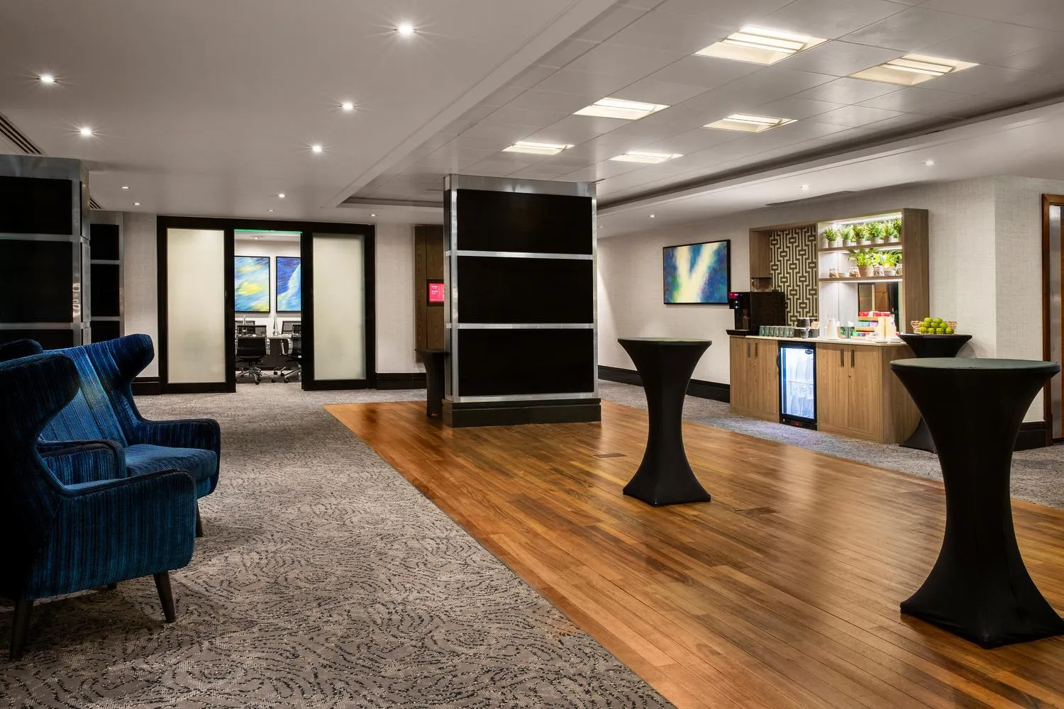 Meeting/conference room in Leonardo Royal London St Paul’s