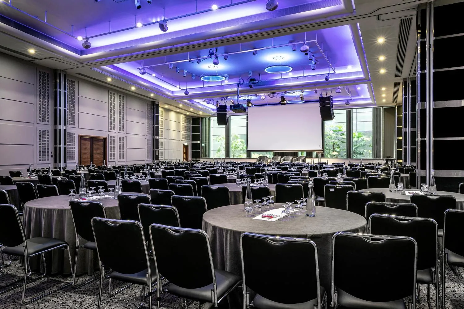 Meeting/conference room in Leonardo Royal London St Paul’s