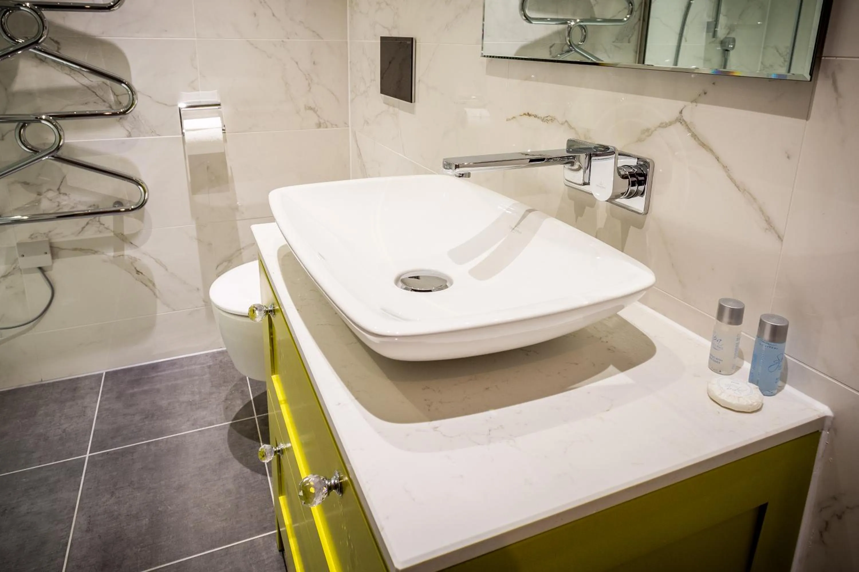 Bathroom in The Nottinghamshire Hotel & Golf Club