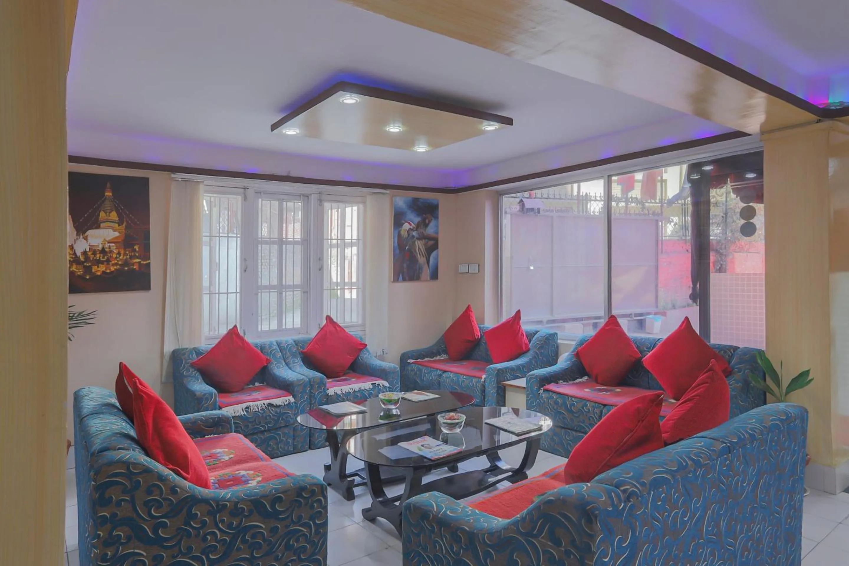 Lobby or reception in OYO 789 Hotel Shivam Plaza