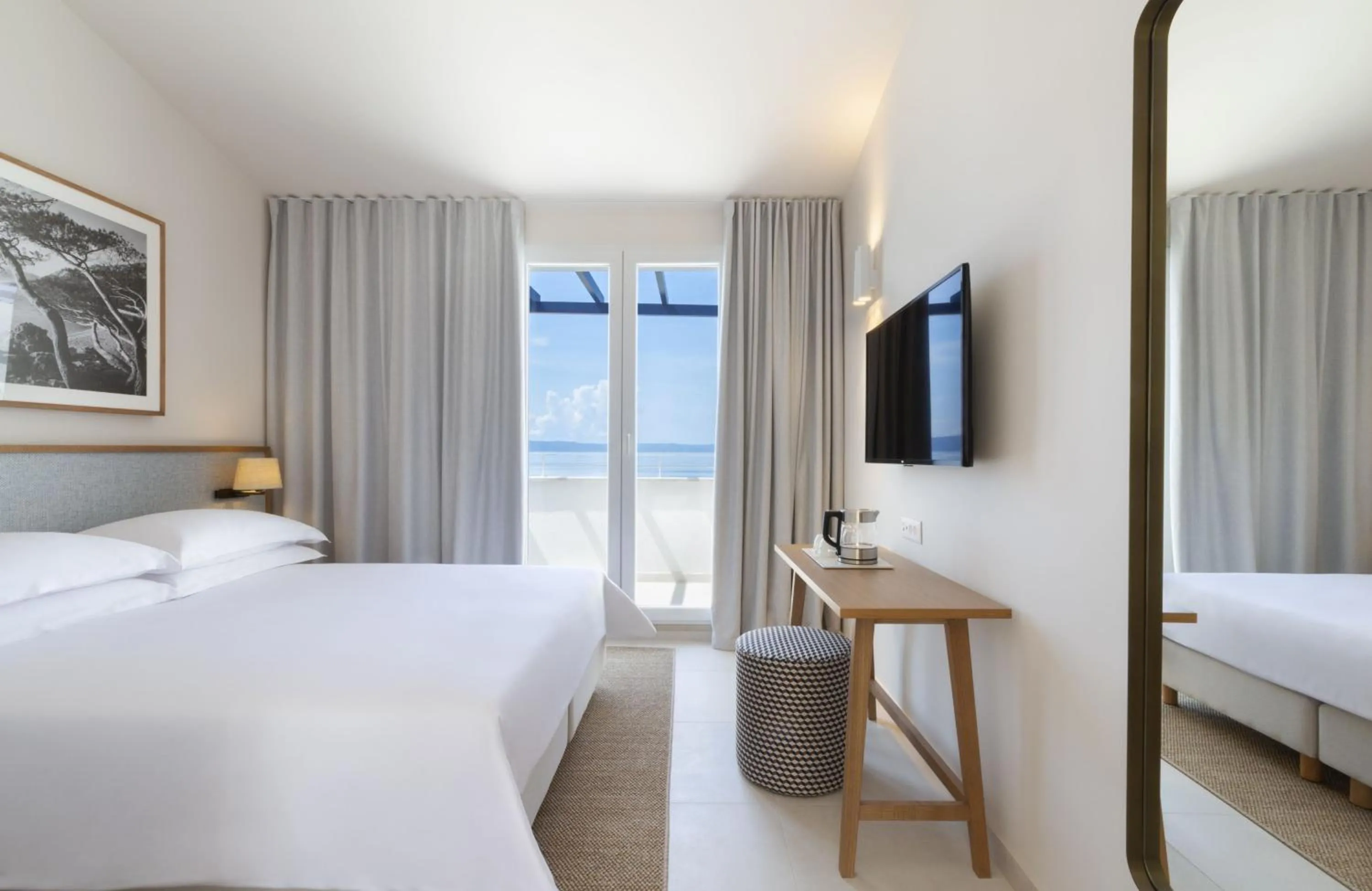 Bed in Bluesun Holiday Village Afrodita