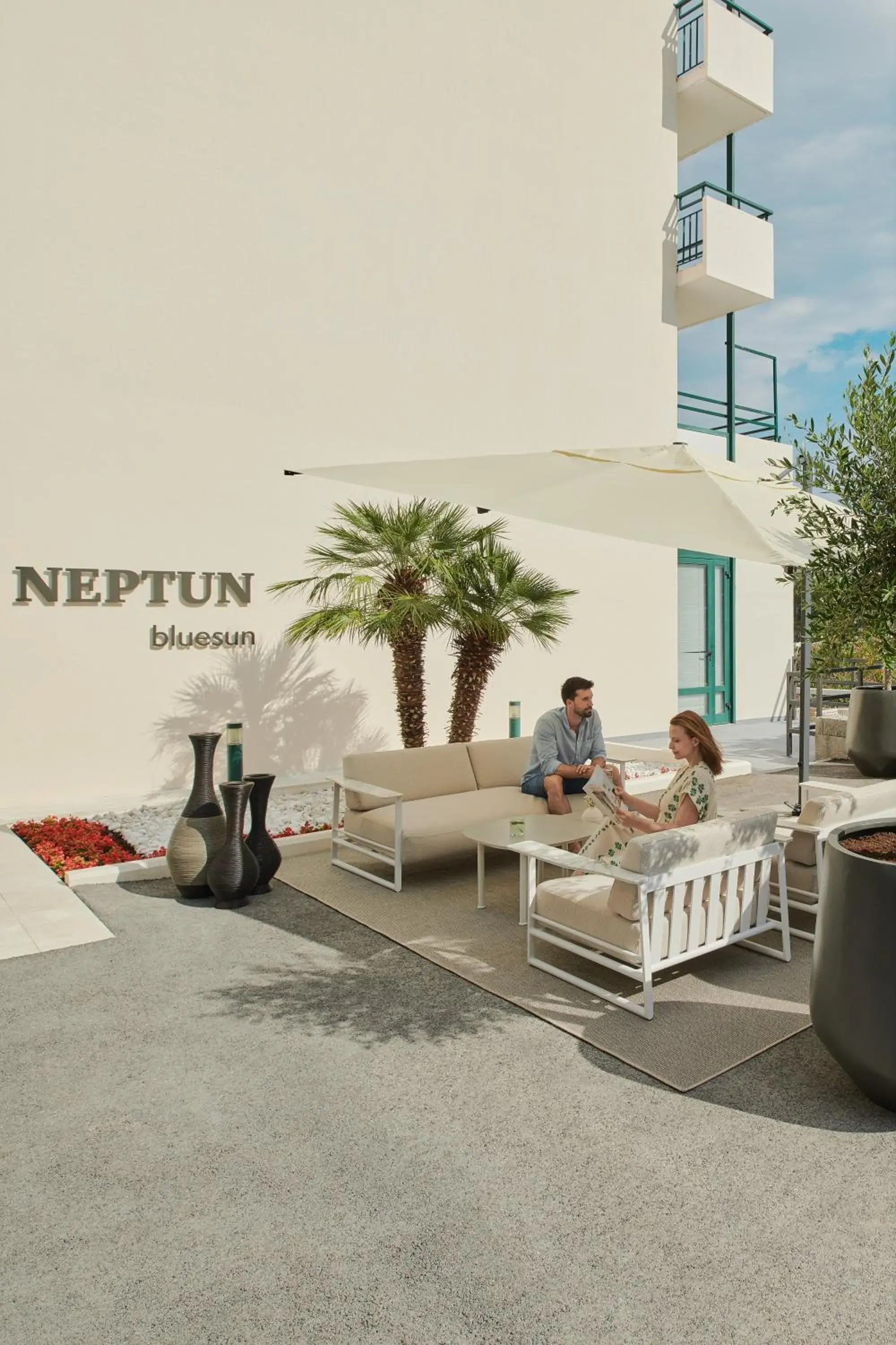 Seating area in Bluesun hotel Neptun - All inclusive Seating area in Bluesun hotel Neptun - All inclusive