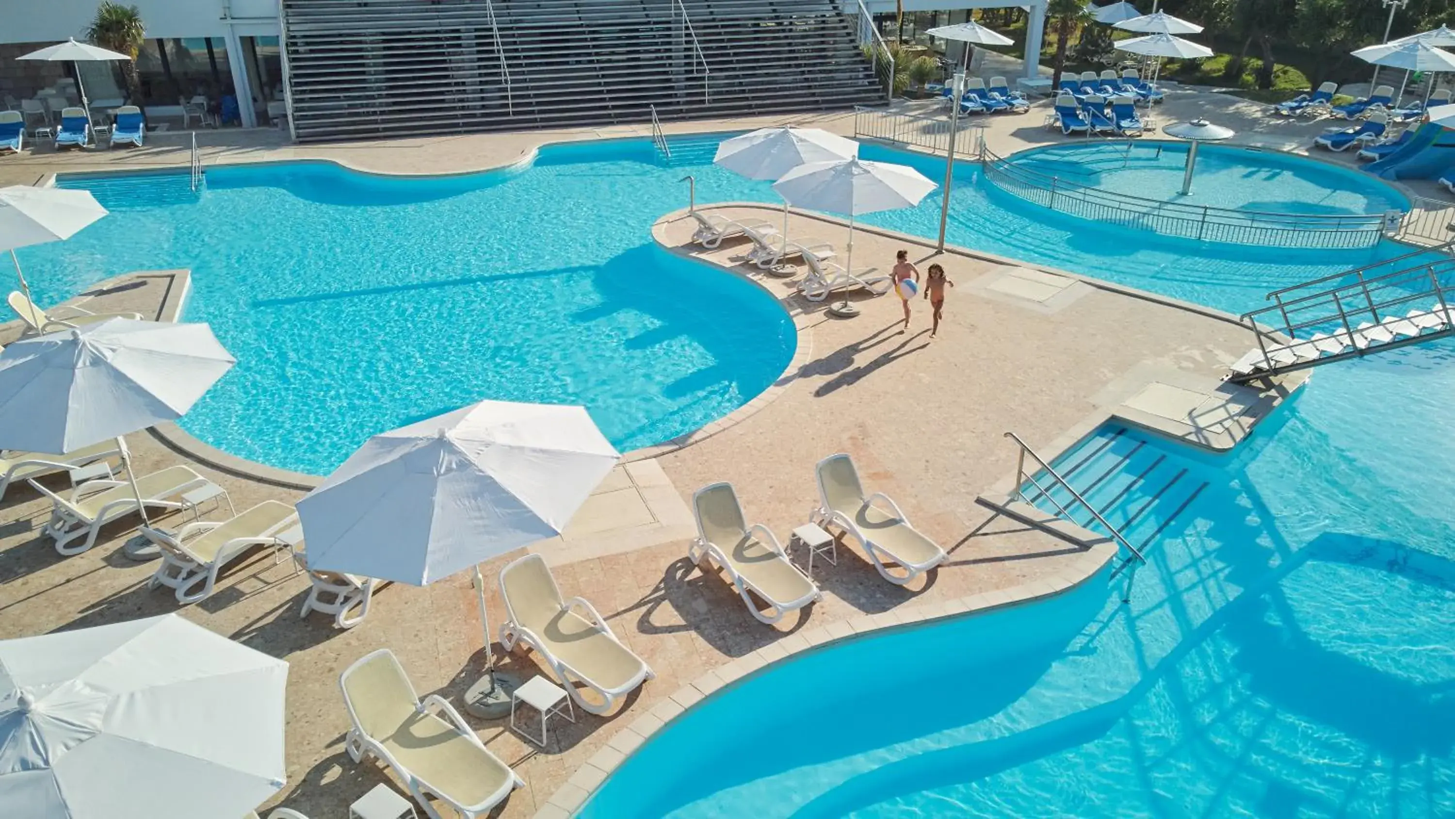 Swimming pool in Bluesun hotel Neptun - All inclusive Swimming pool in Bluesun hotel Neptun - All inclusive