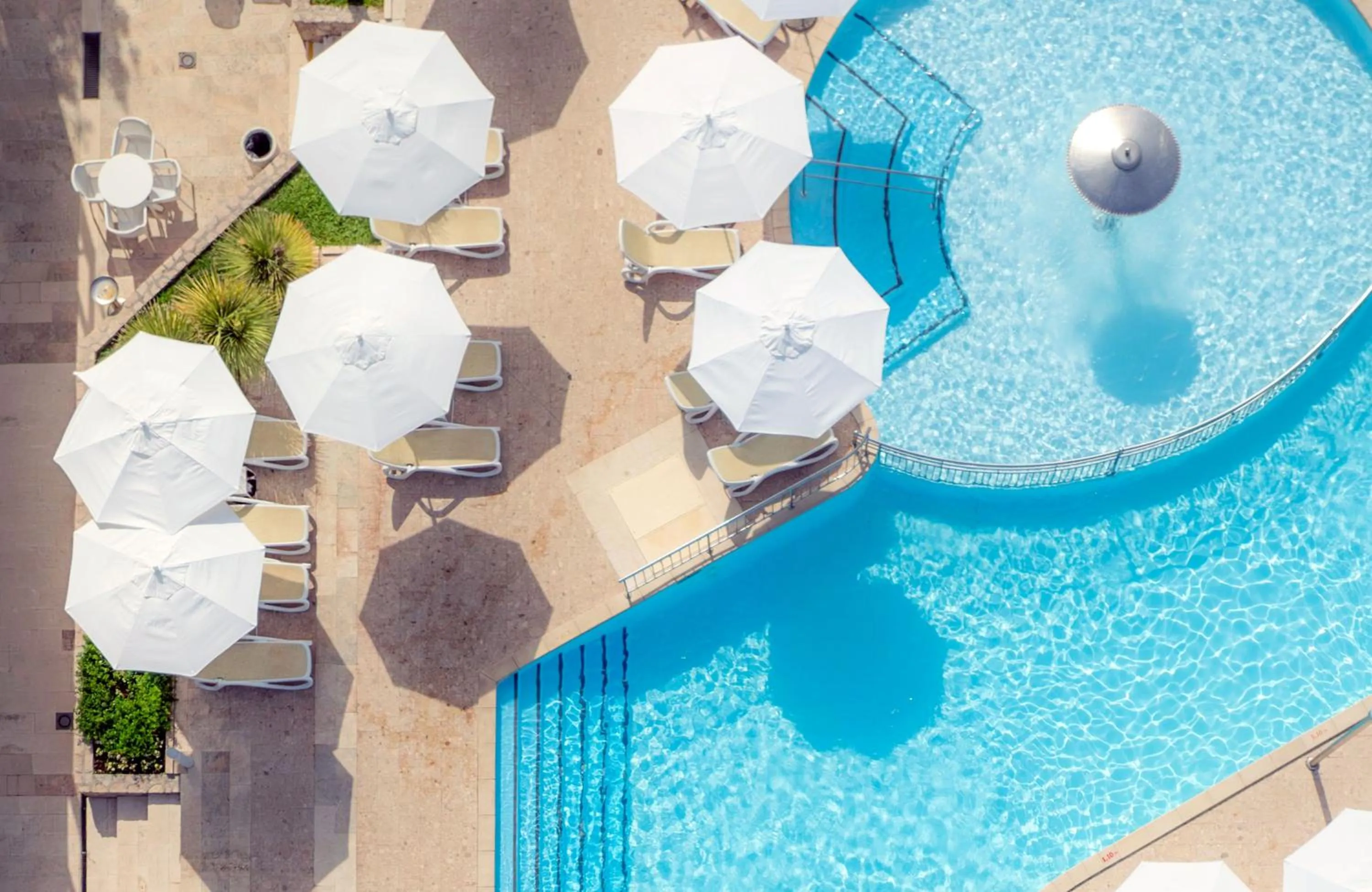 Swimming pool in Bluesun hotel Neptun - All inclusive