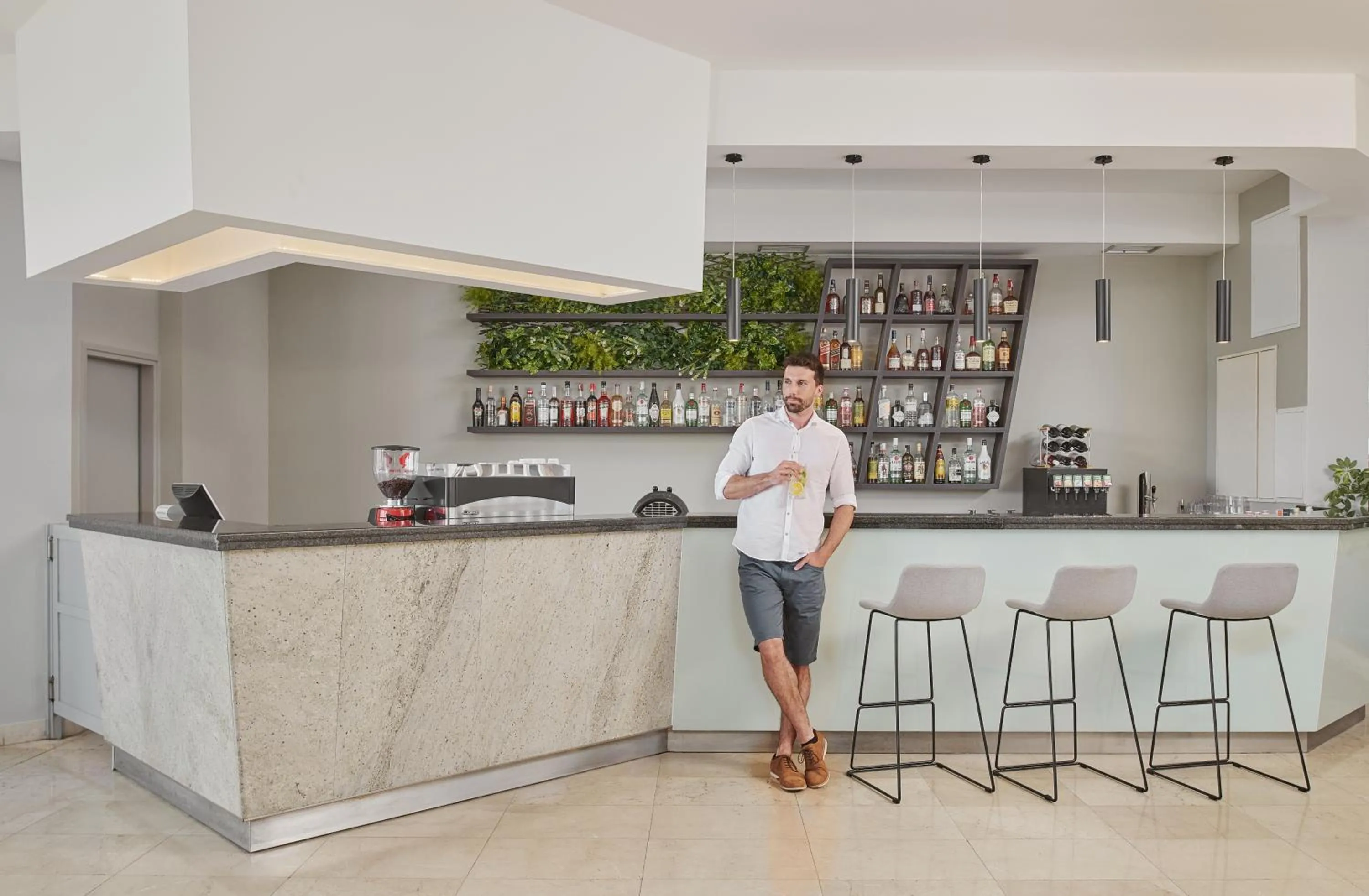 Lounge or bar in Bluesun hotel Neptun - All inclusive