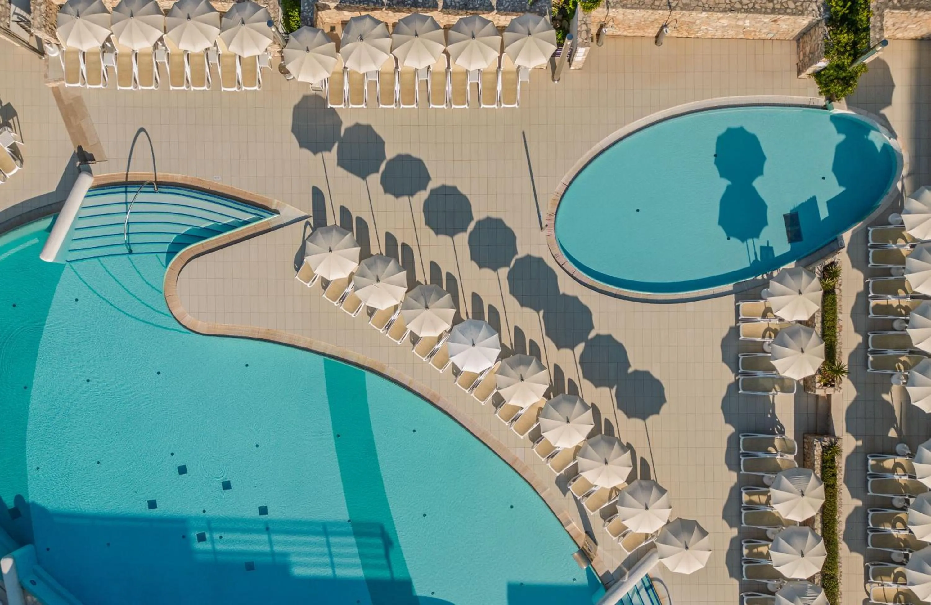 Swimming pool in Bluesun Hotel Elaphusa