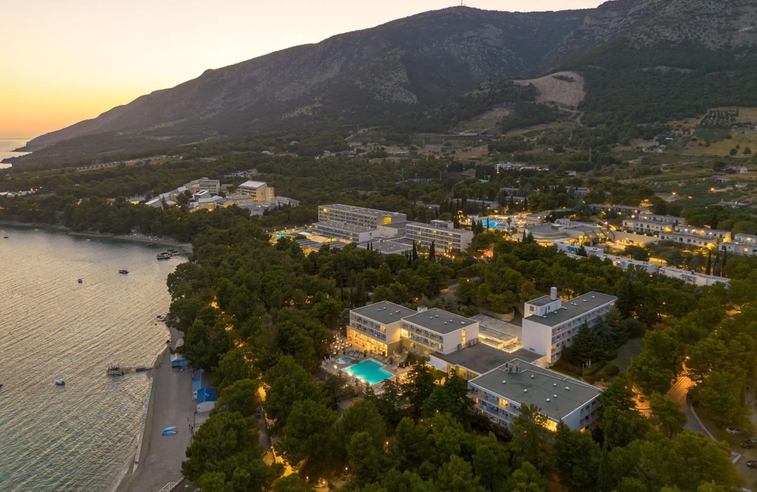 Property building in Bluesun Hotel Borak Property building in Bluesun Hotel Borak