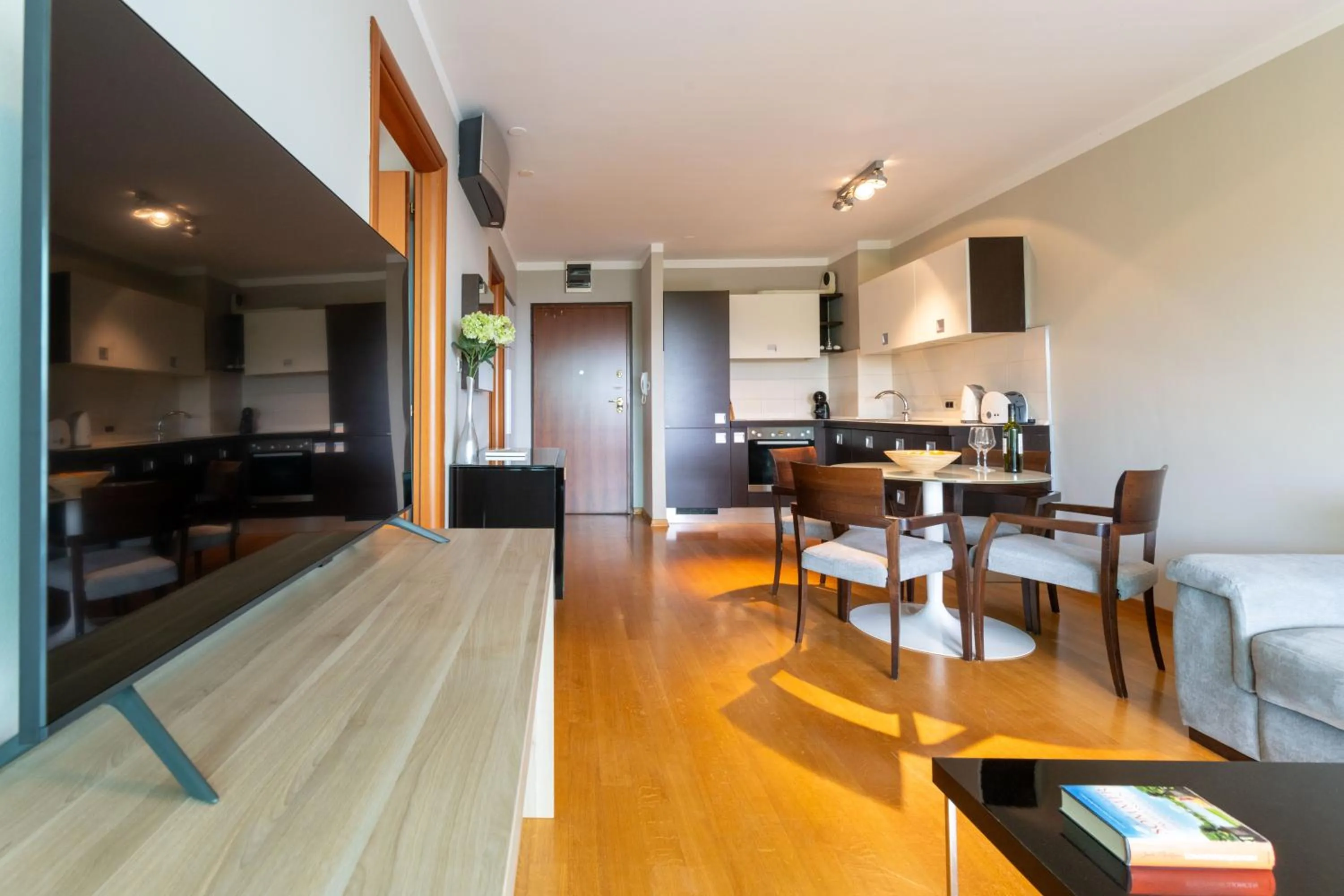 TV and multimedia in The Residence Aparthotel