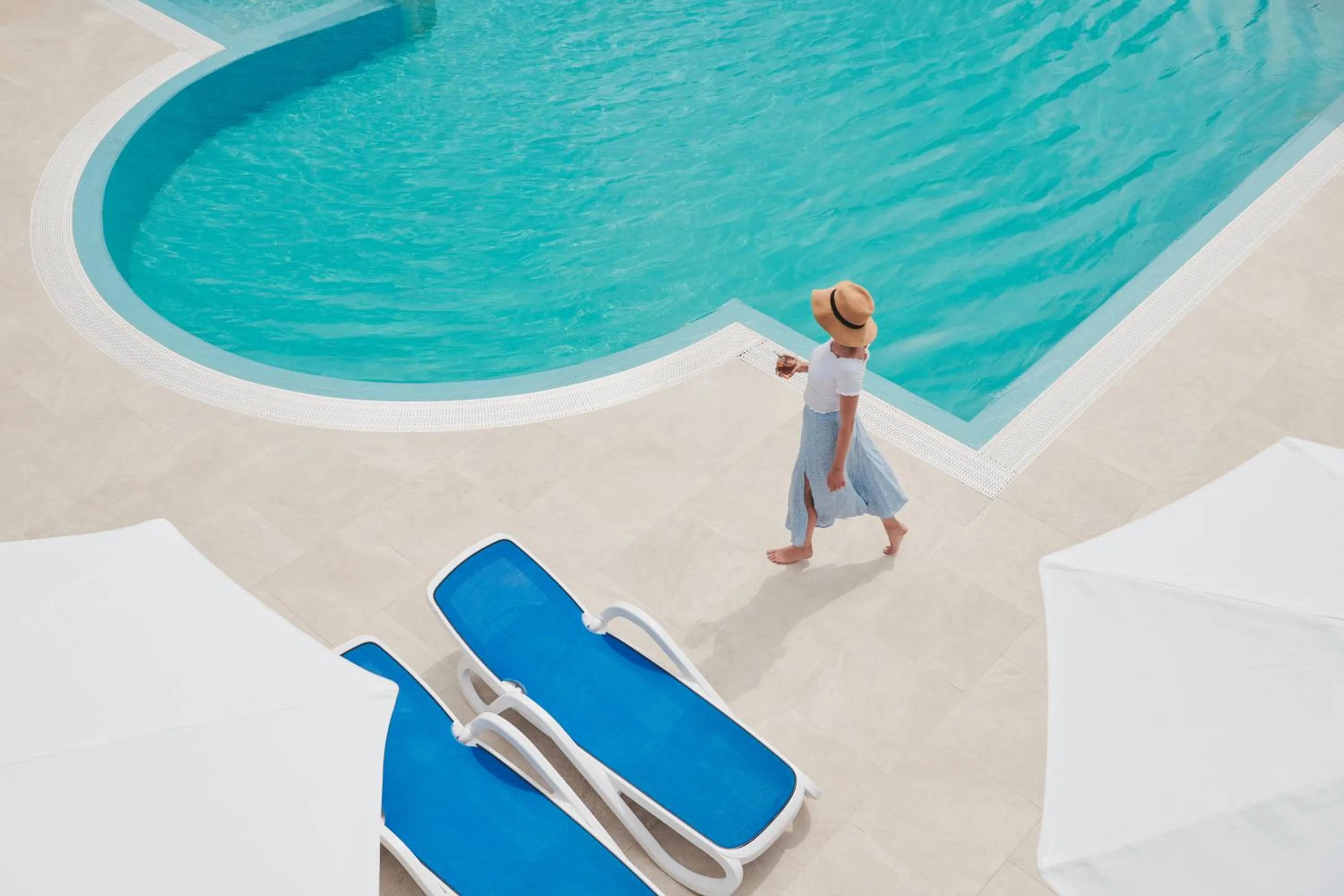 Swimming pool in Bluesun hotel Berulia