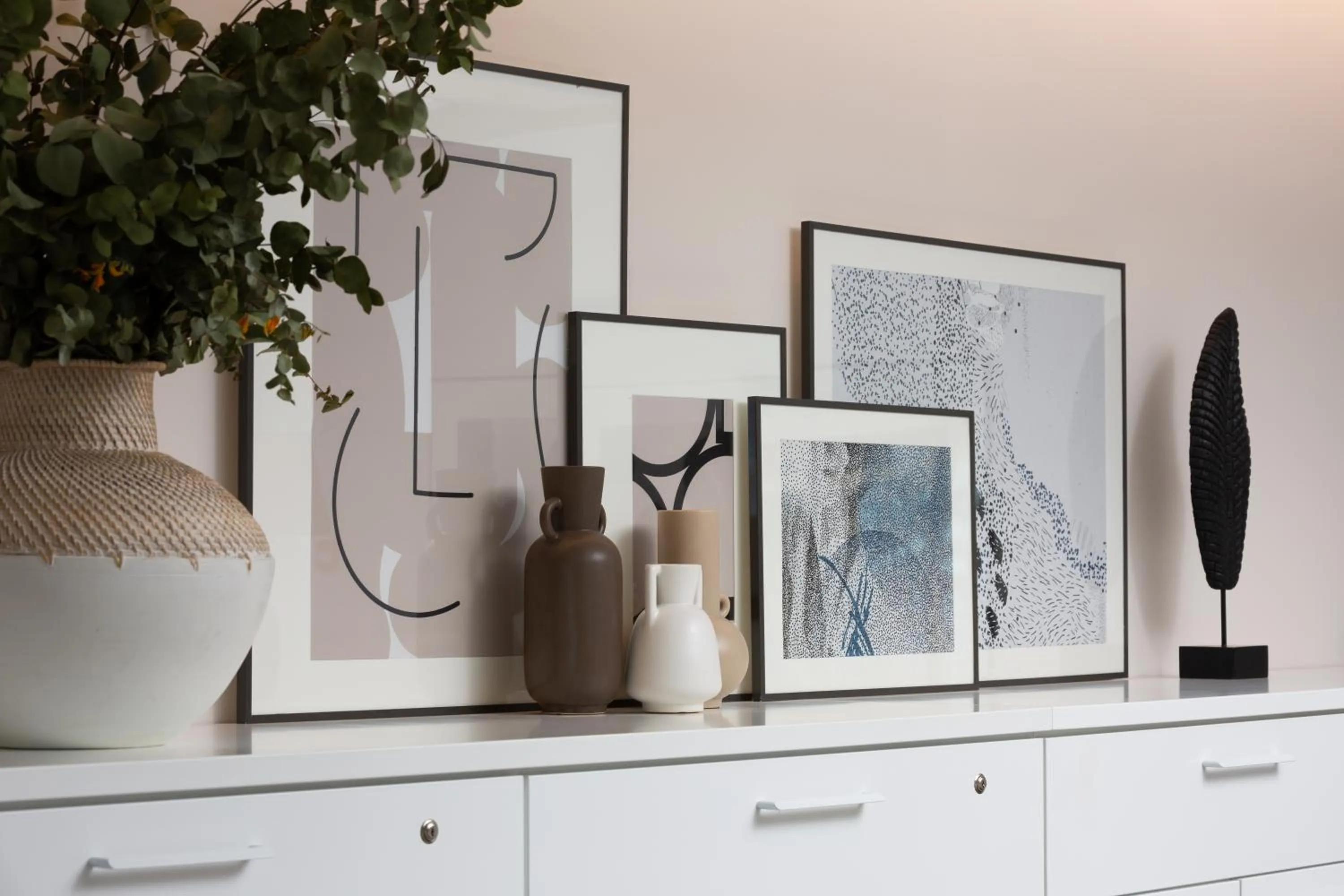 Decorative detail in Bluesun hotel Berulia