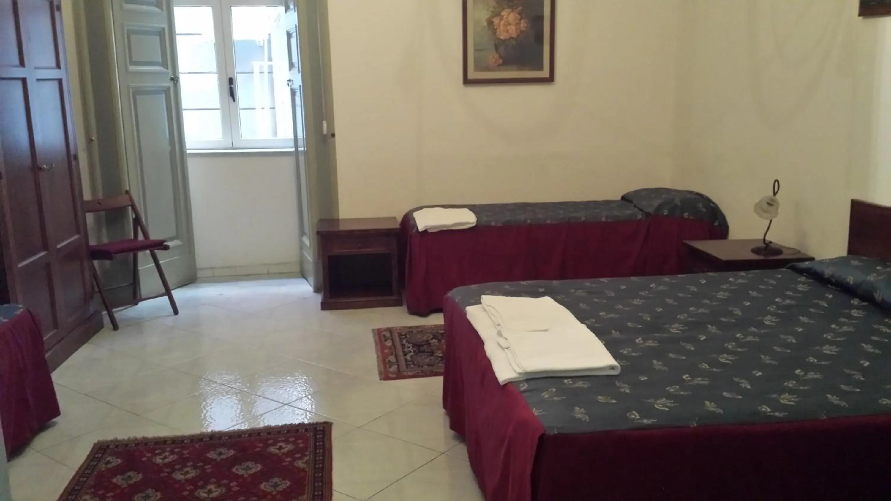 Property building, Bed in B&B Miseria e Nobilta'