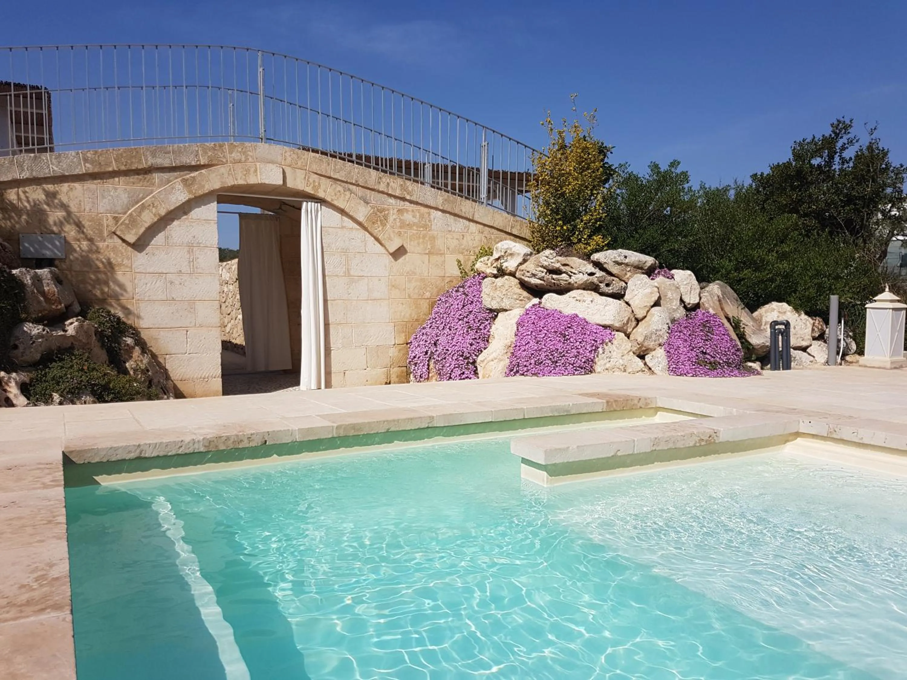 Swimming pool in Masseria Muntibianchi AgriResort Restaurant & SPA