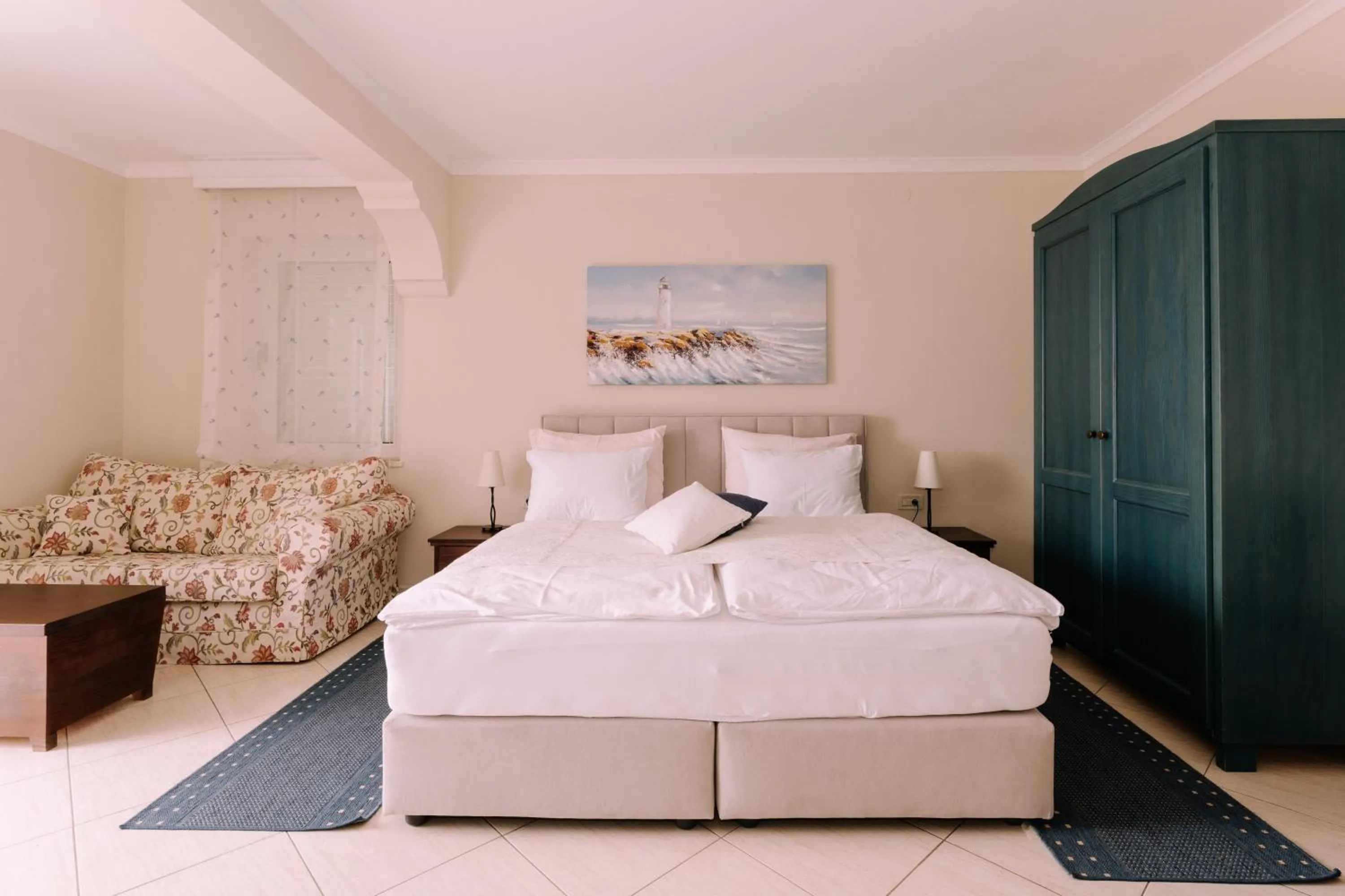 Bed in Hotel Abalone