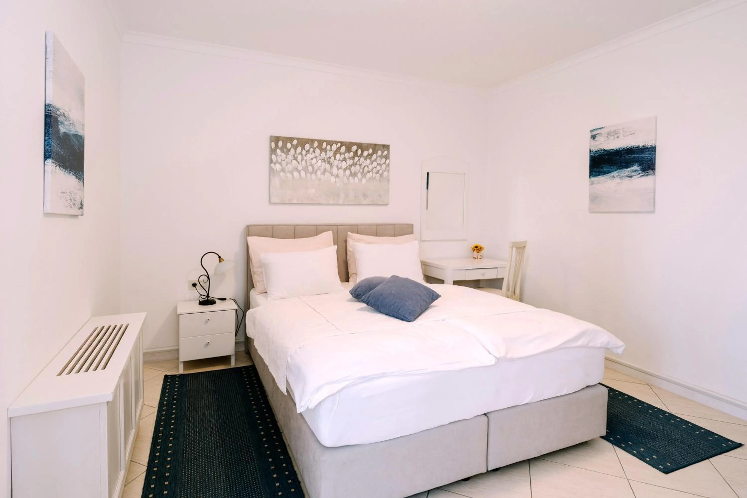 Bed in Hotel Abalone