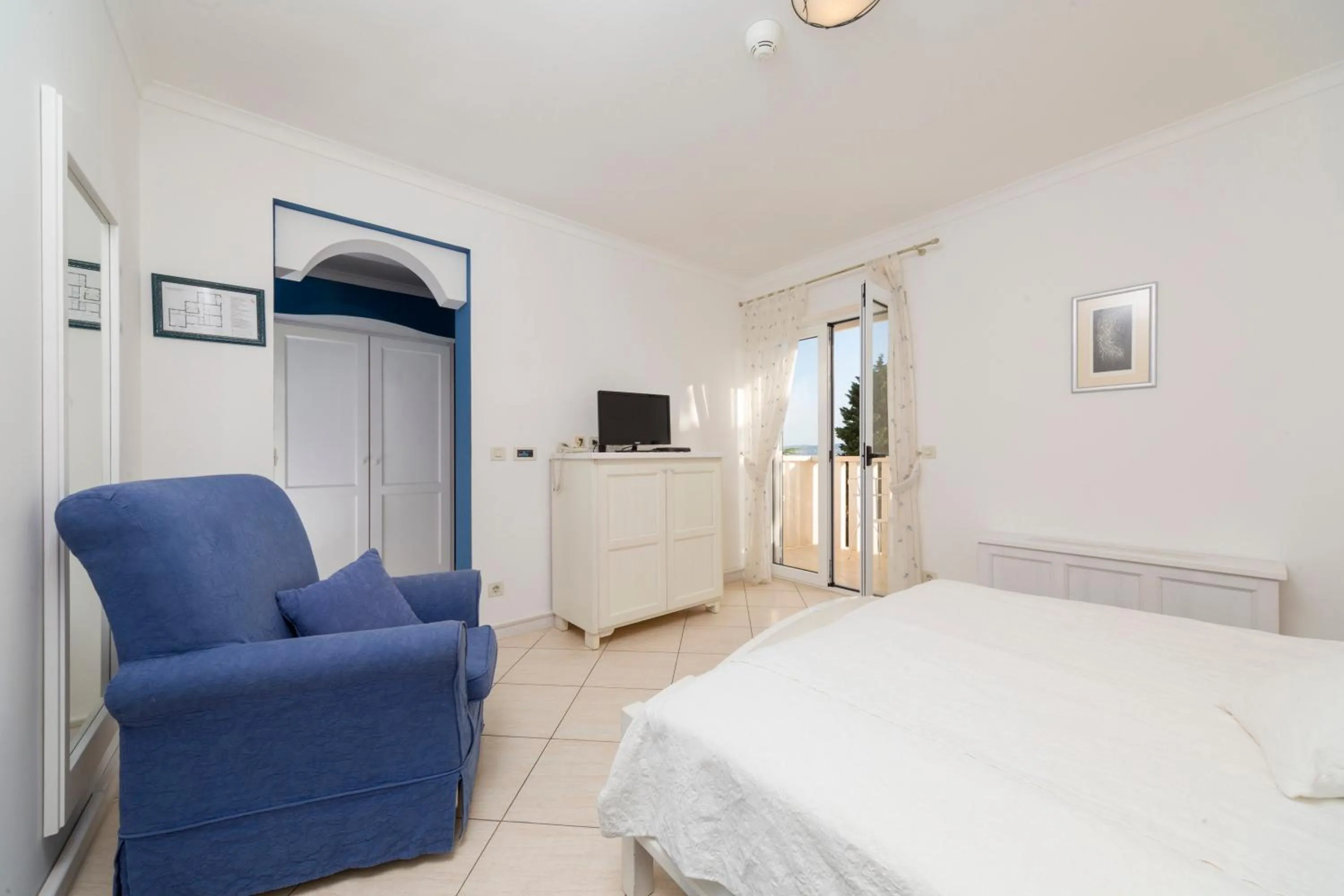 Bed in Hotel Abalone