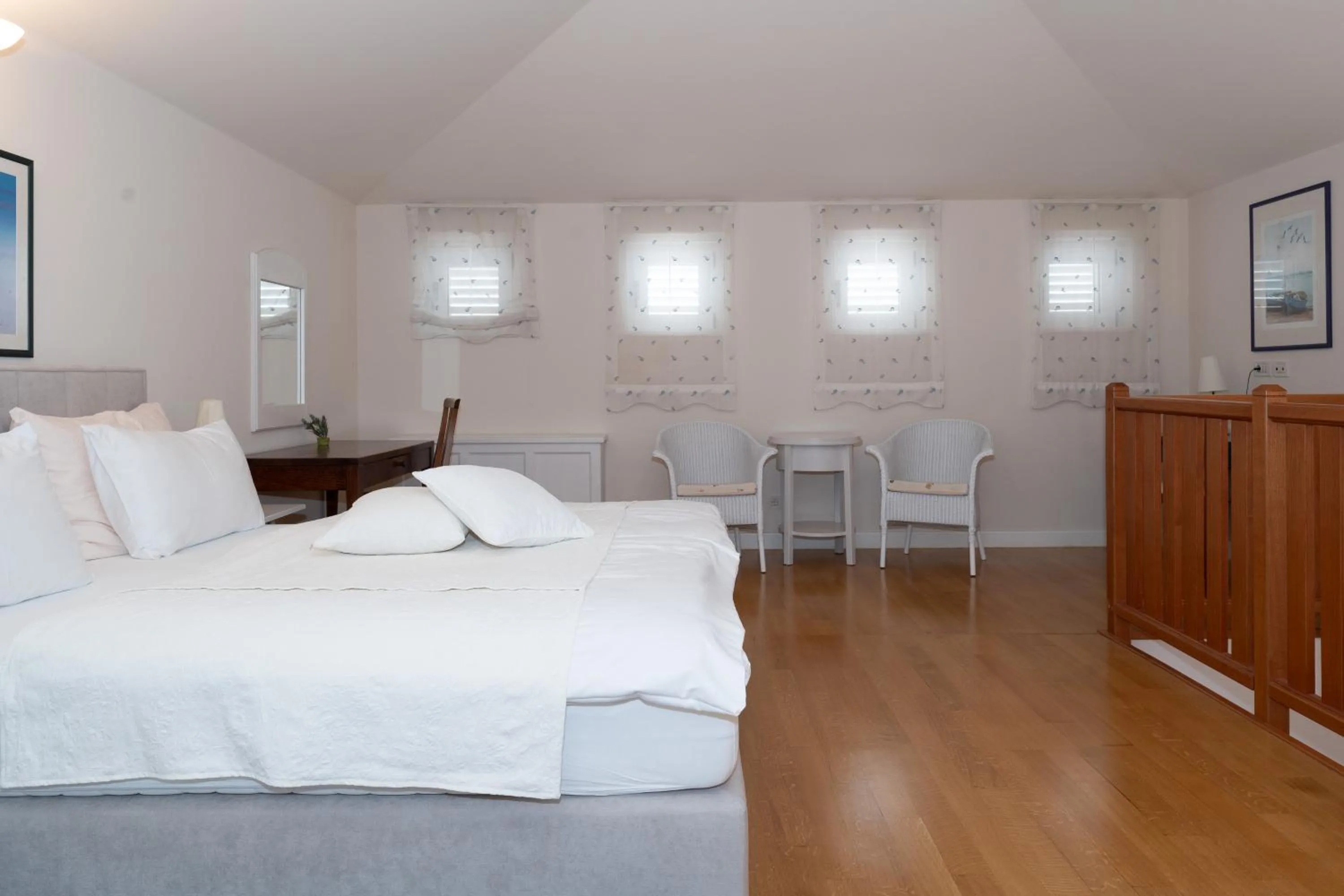 Bed in Hotel Abalone