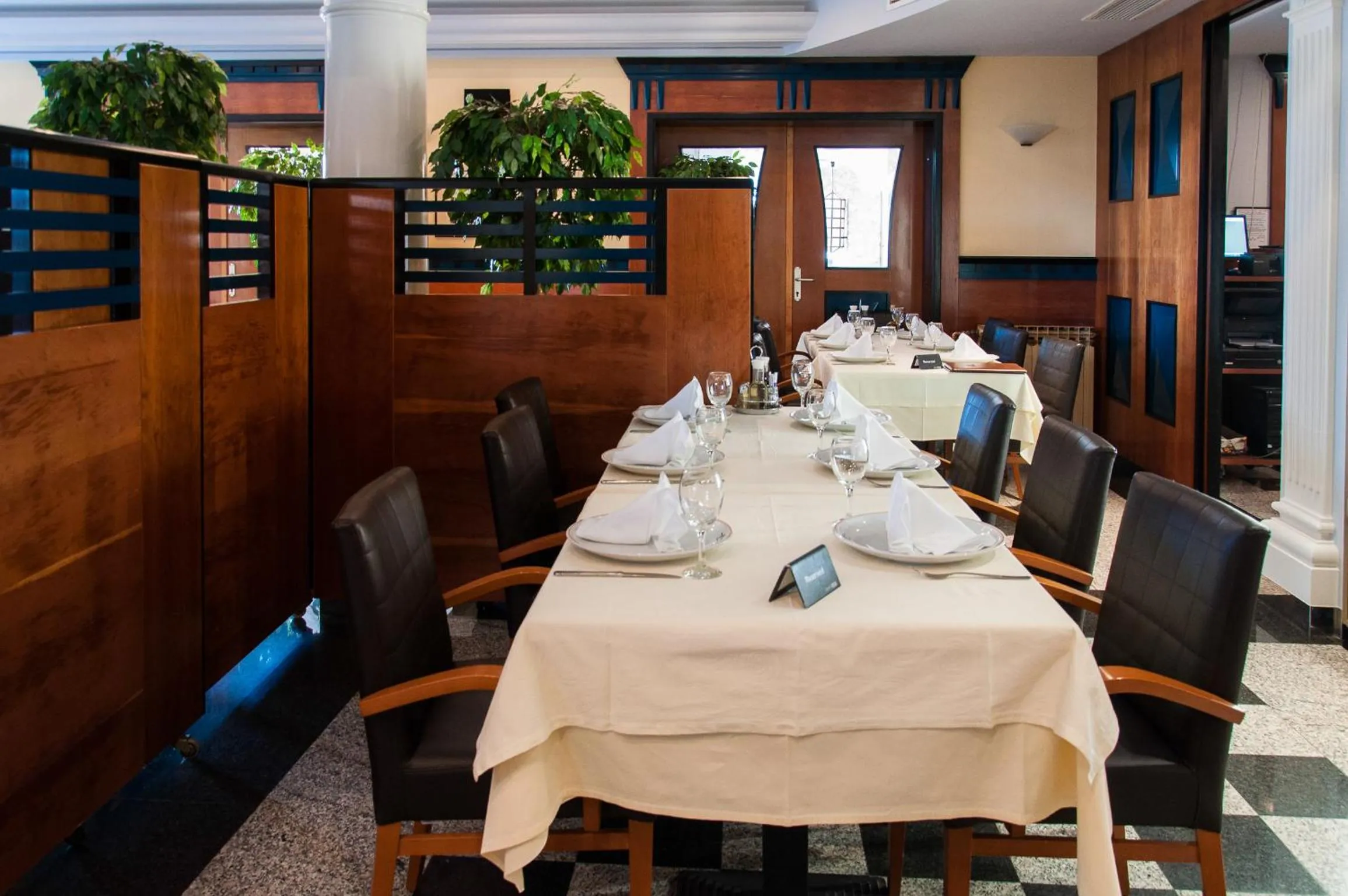 Restaurant/places to eat in Guest Accomodation Tamaris