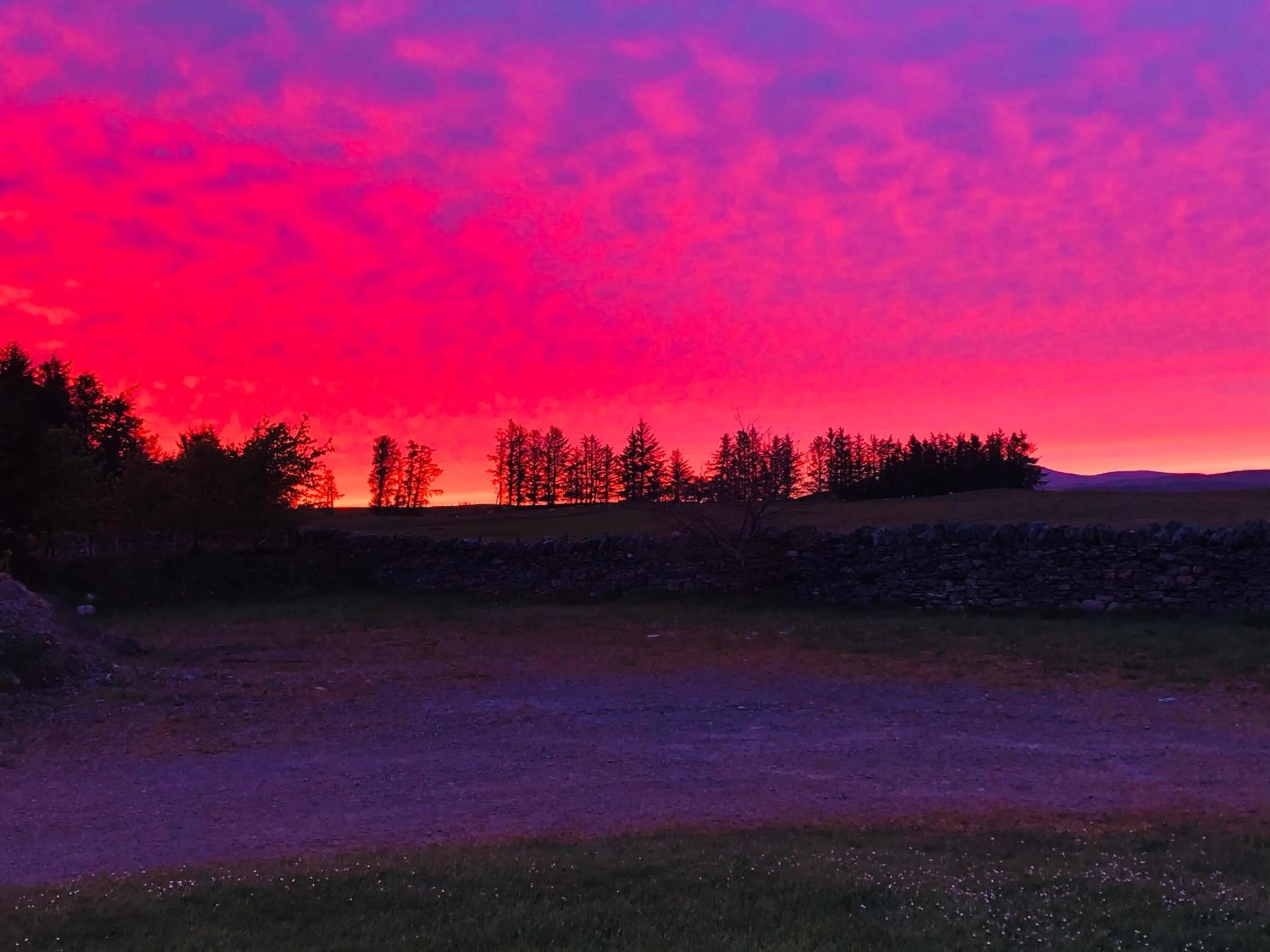 Sunset in Loch Shin Glamping Pods