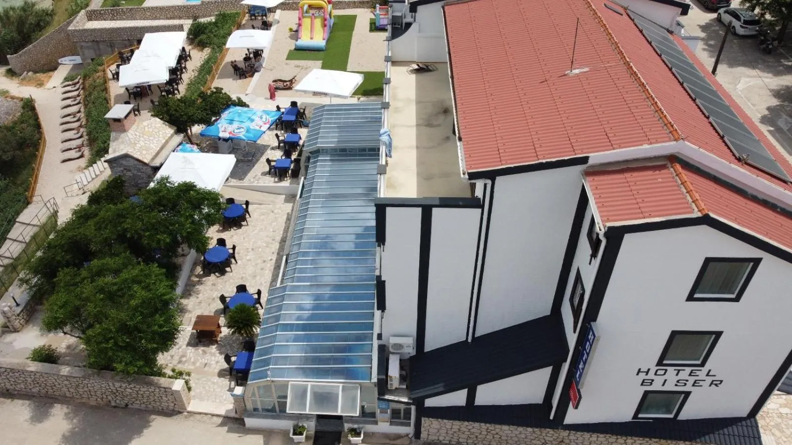 Property building in Hotel Biser