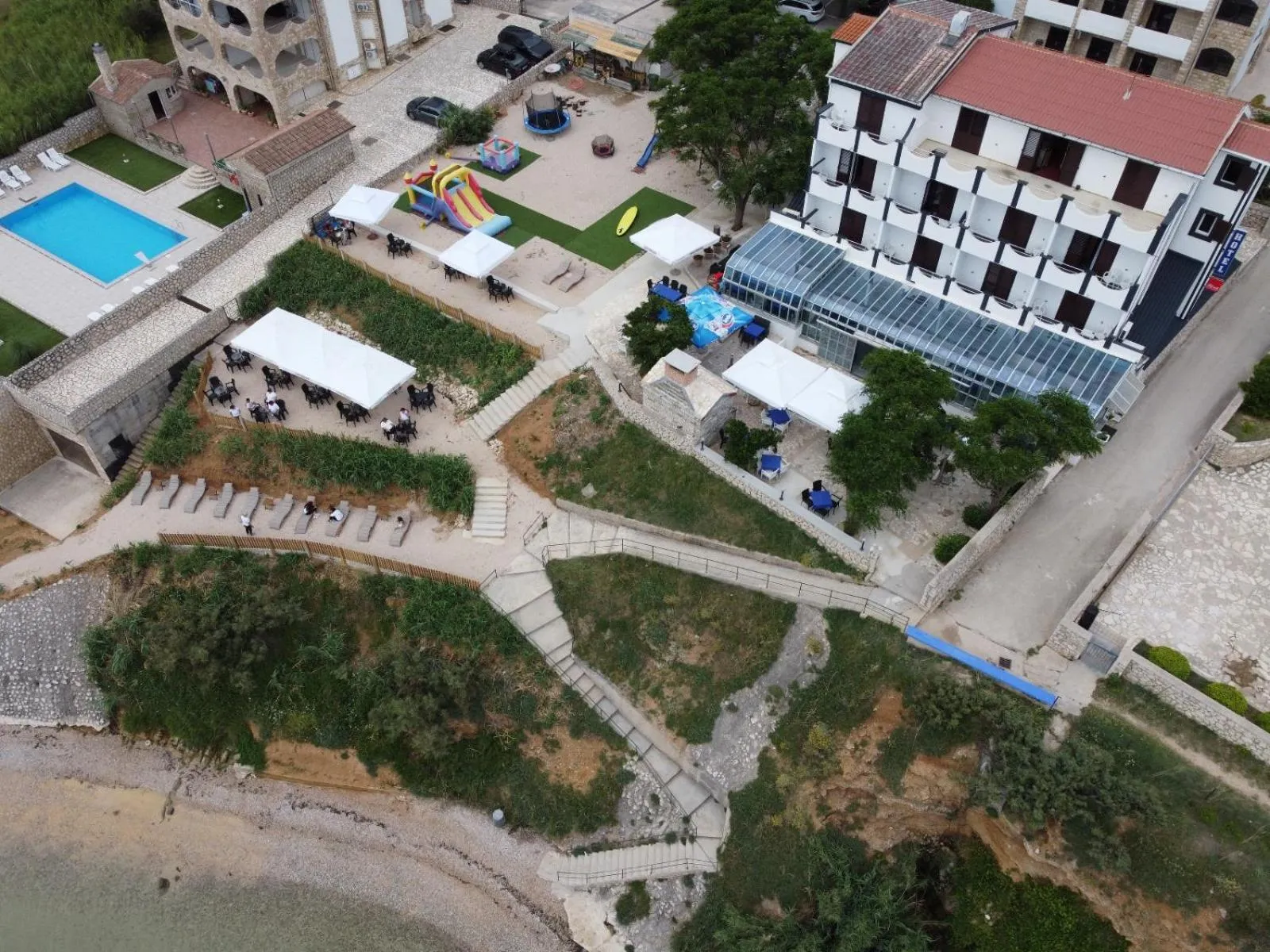 Property building in Hotel Biser