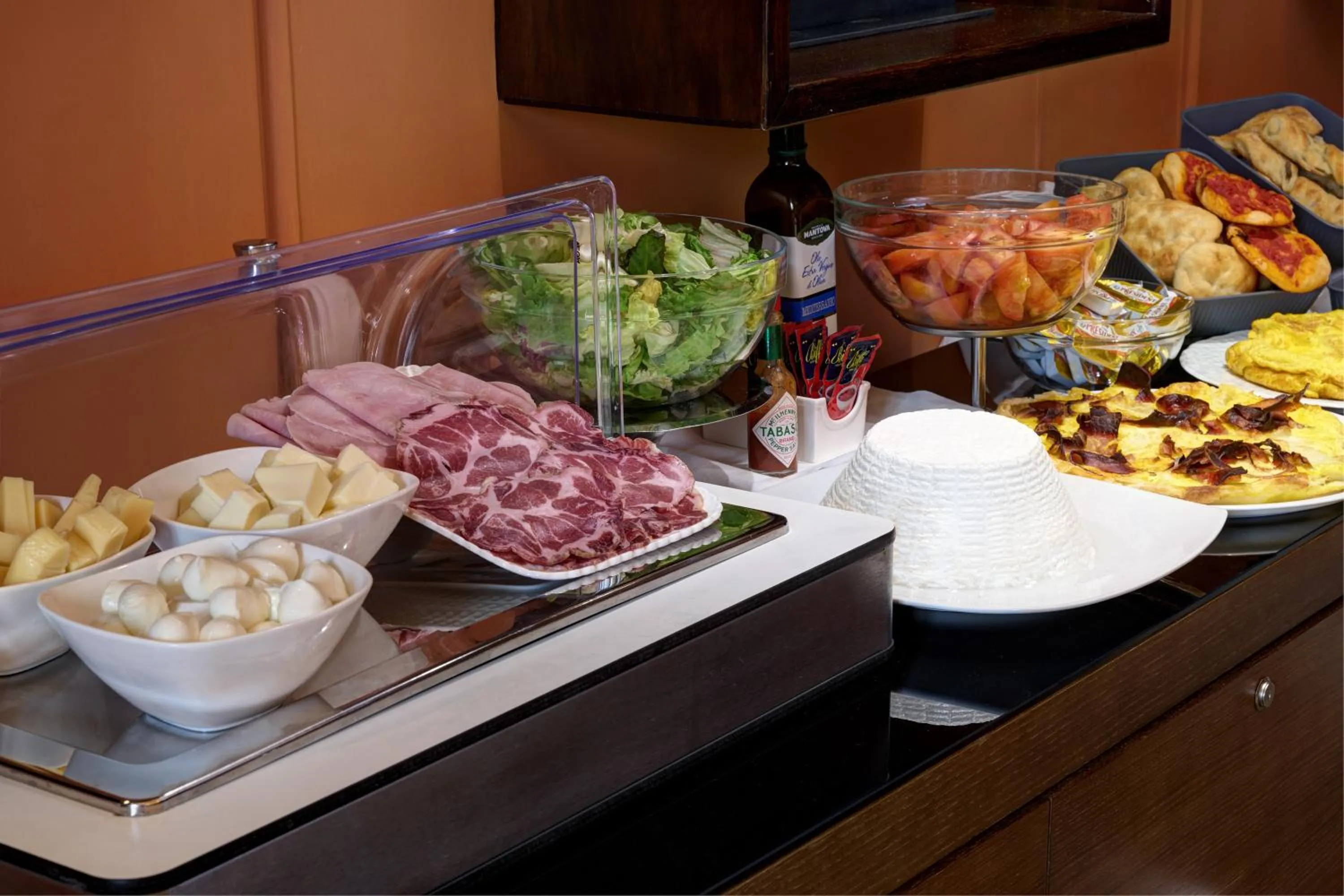 Breakfast in Mascagni Luxury Rooms & Suites