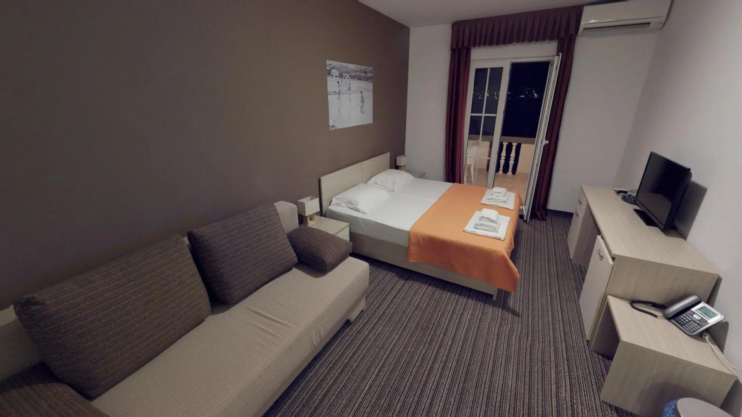 Bed in Hotel Belveder Bed in Hotel Belveder