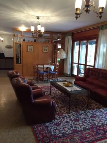 Communal lounge/ TV room in Villa Lucilla