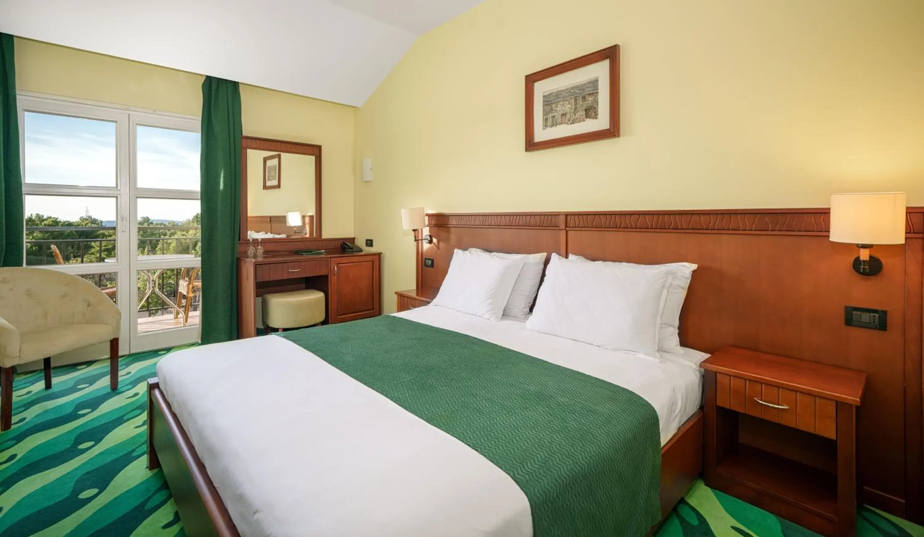 Superior Double Room in Hotel Vrata Krke Superior Double Room in Hotel Vrata Krke