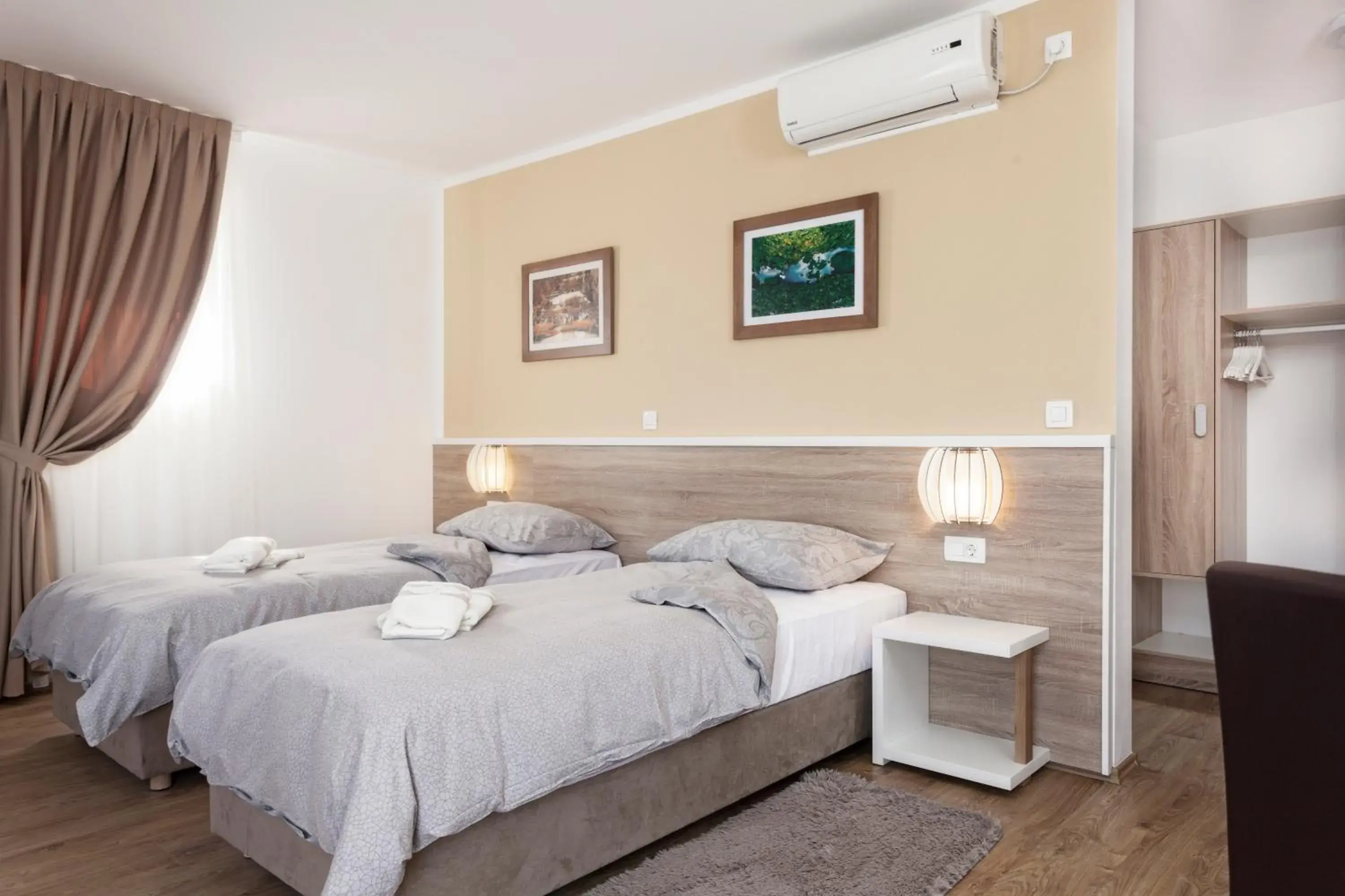 Deluxe Double or Twin Room in Tourist Center Marko Deluxe Double or Twin Room in Tourist Center Marko