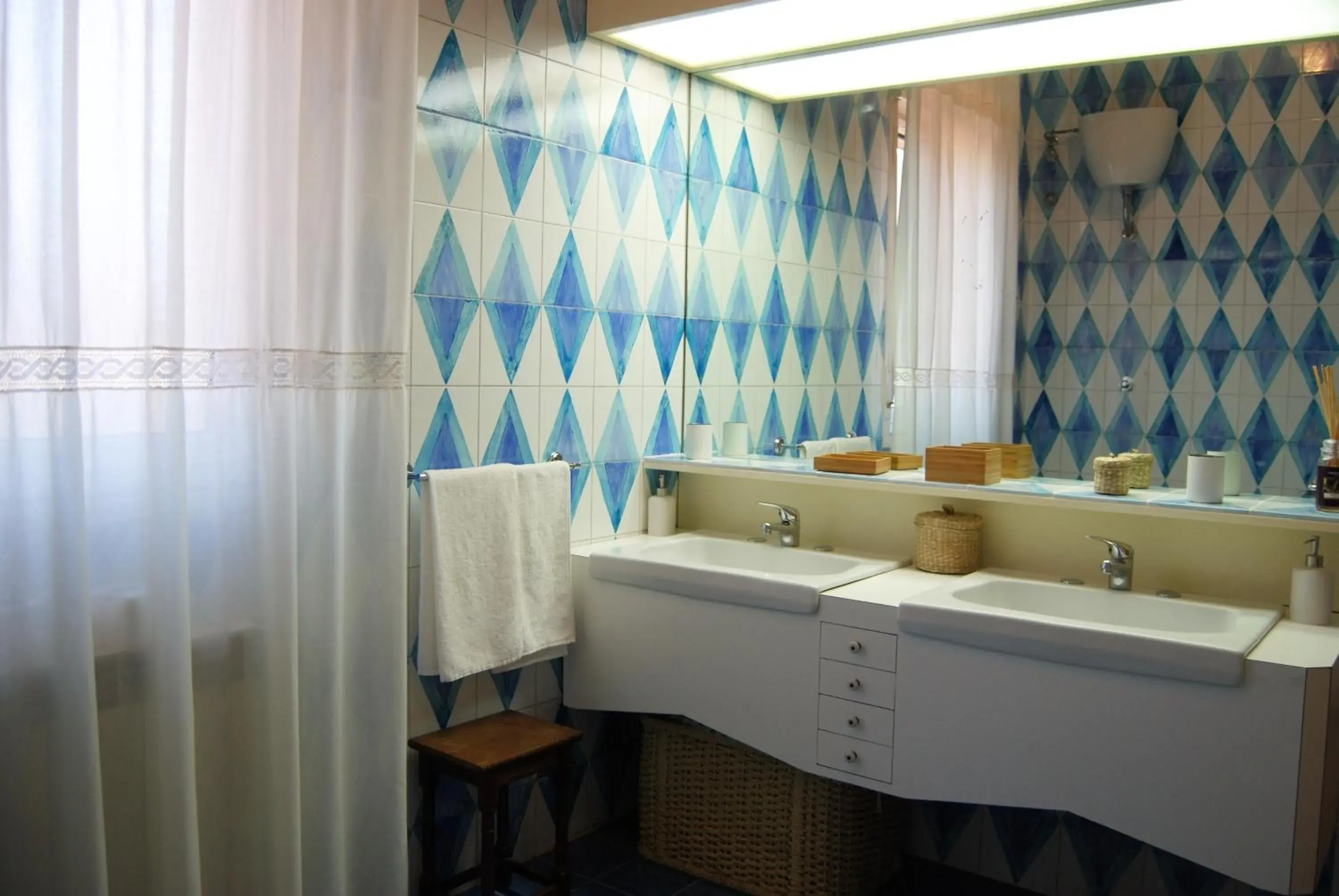 Double Room with Private External Bathroom - single occupancy in B&B Villa Maiolica Double Room with Private External Bathroom - single occupancy in B&B Villa Maiolica