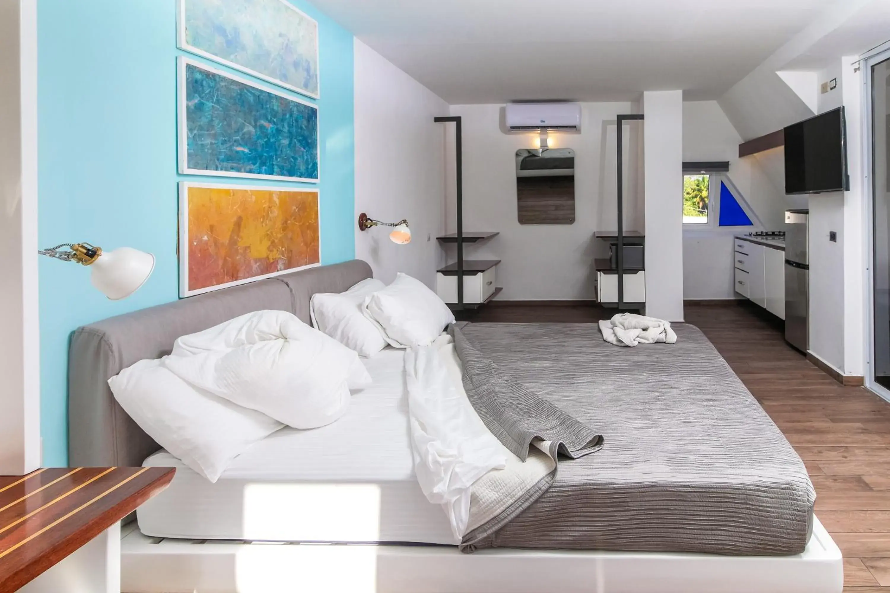 Photo of the whole room, Bed in Puerto Plaza Las Terrenas Photo of the whole room, Bed in Puerto Plaza Las Terrenas