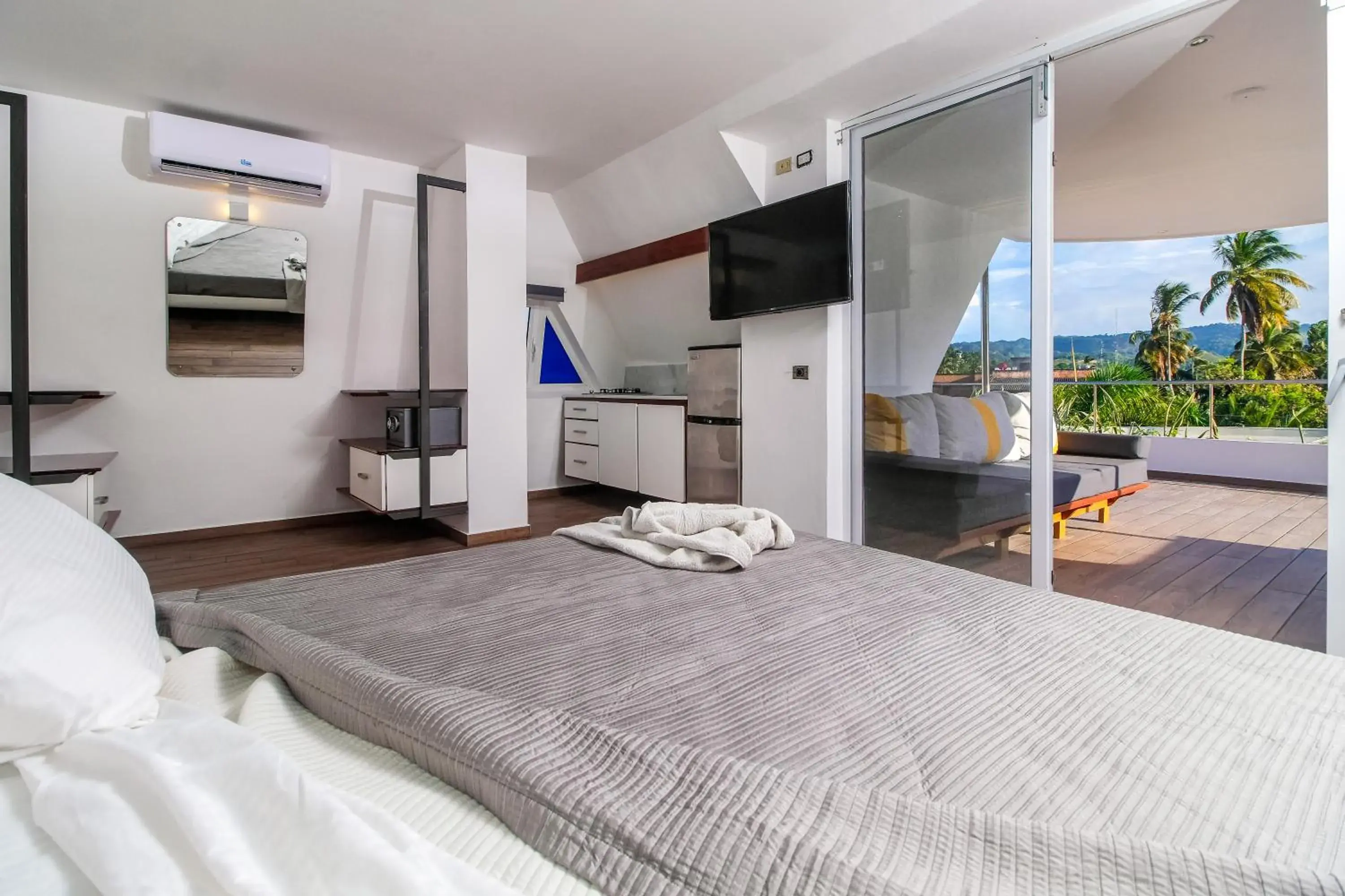 Photo of the whole room, Bed in Puerto Plaza Las Terrenas Photo of the whole room, Bed in Puerto Plaza Las Terrenas