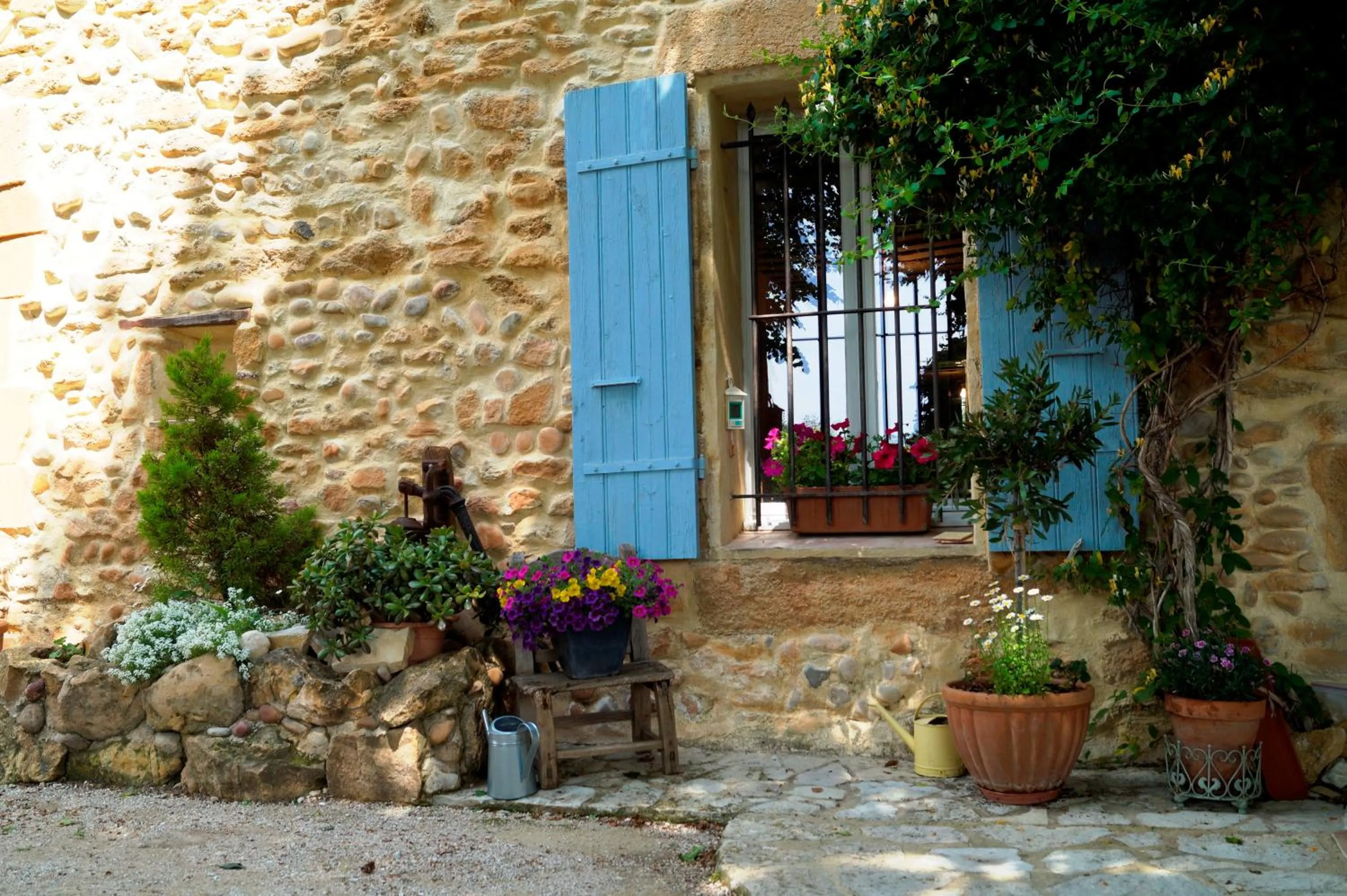 Facade/entrance in Mas du Clos de l'Escarrat