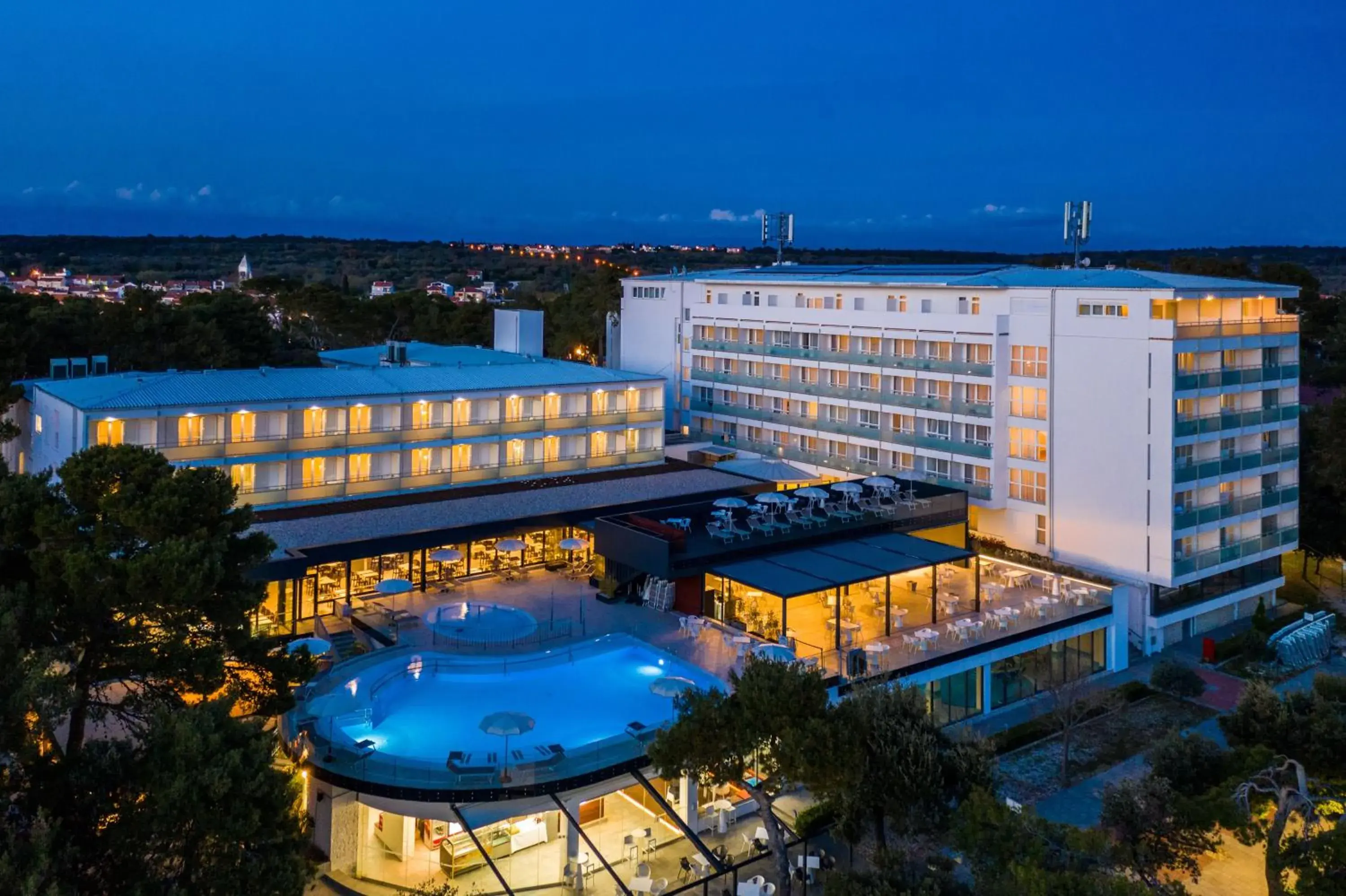 Property building in Hotel Pinija Property building in Hotel Pinija