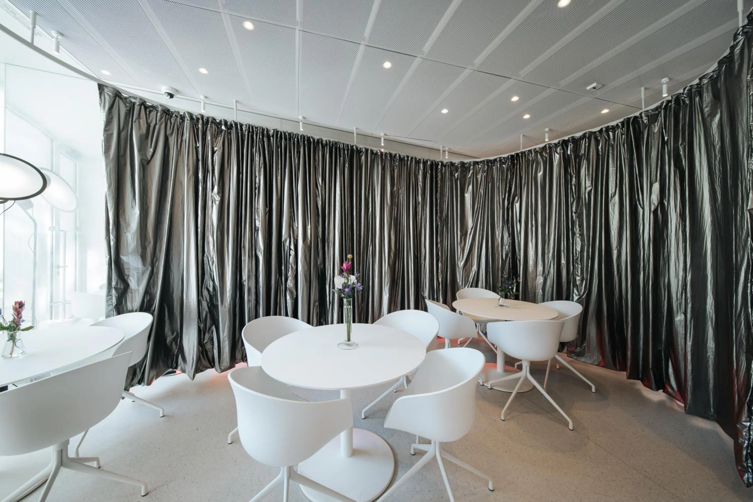 Restaurant/places to eat in Stellar Boutique Modules by Maistra City Vibes