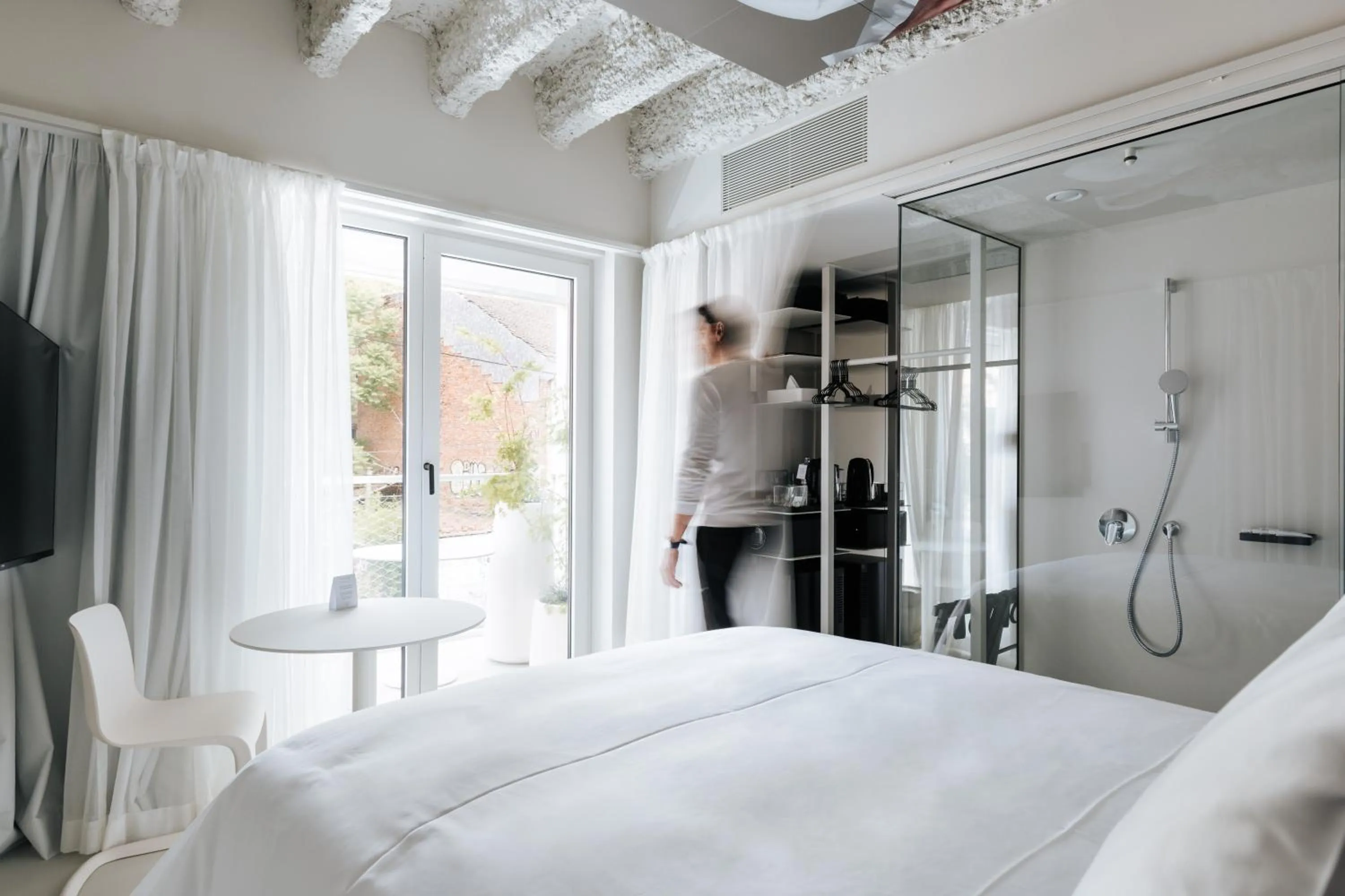 Bedroom, Bed in Stellar Boutique Modules by Maistra City Vibes