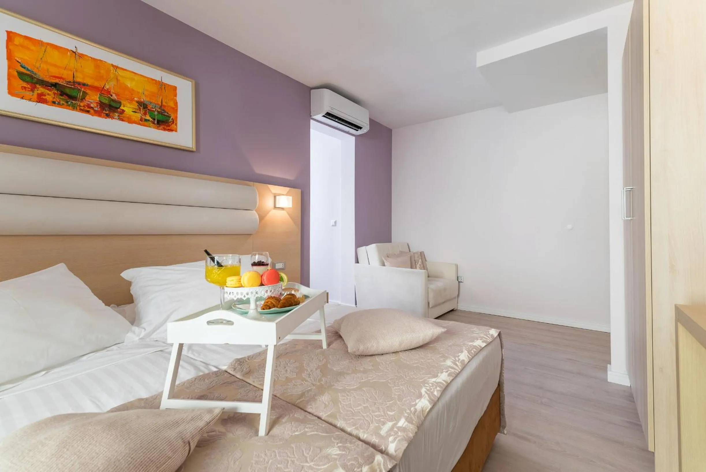 Bed in Hotel Maritimo