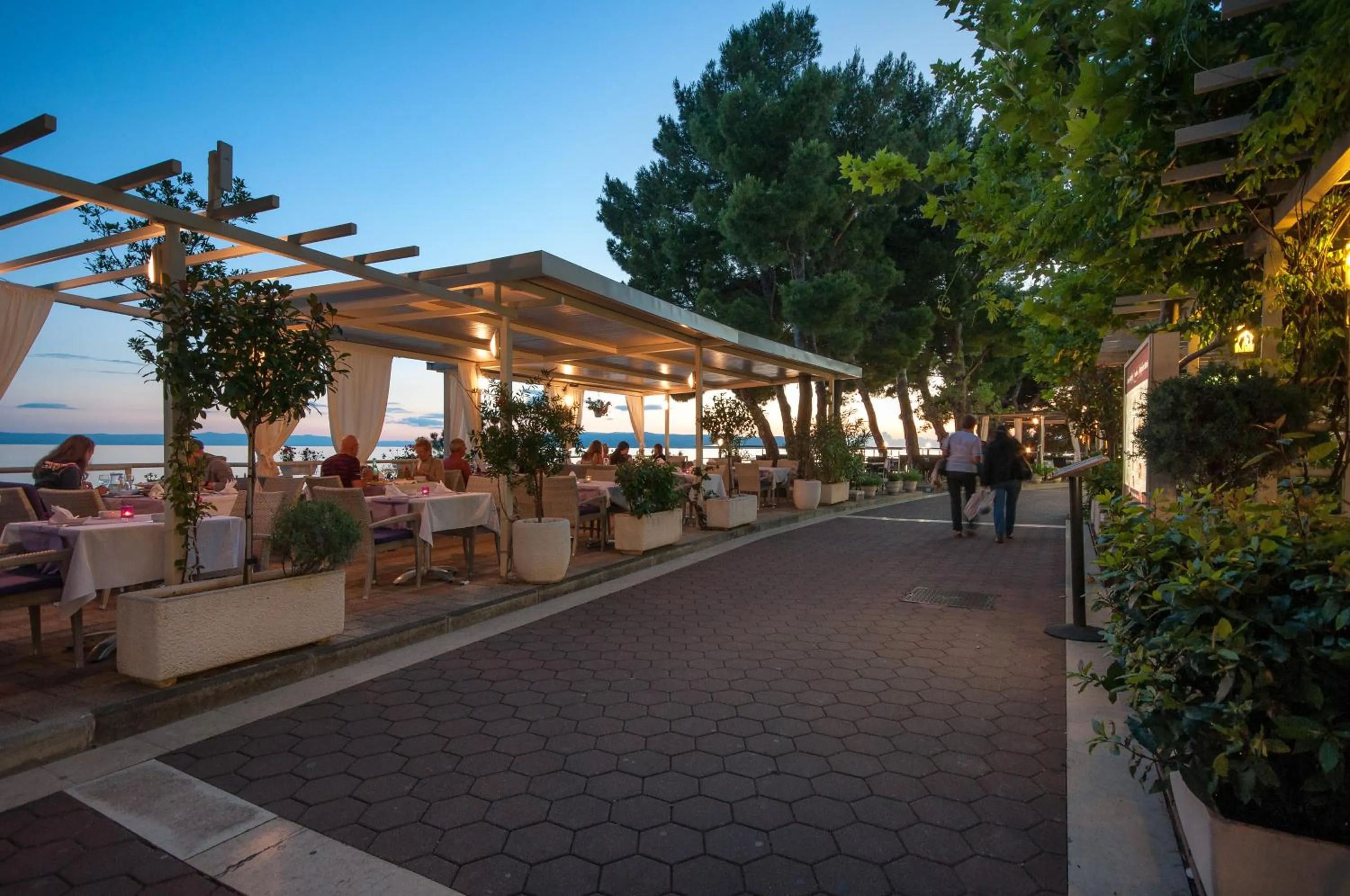 Property building in Hotel Maritimo