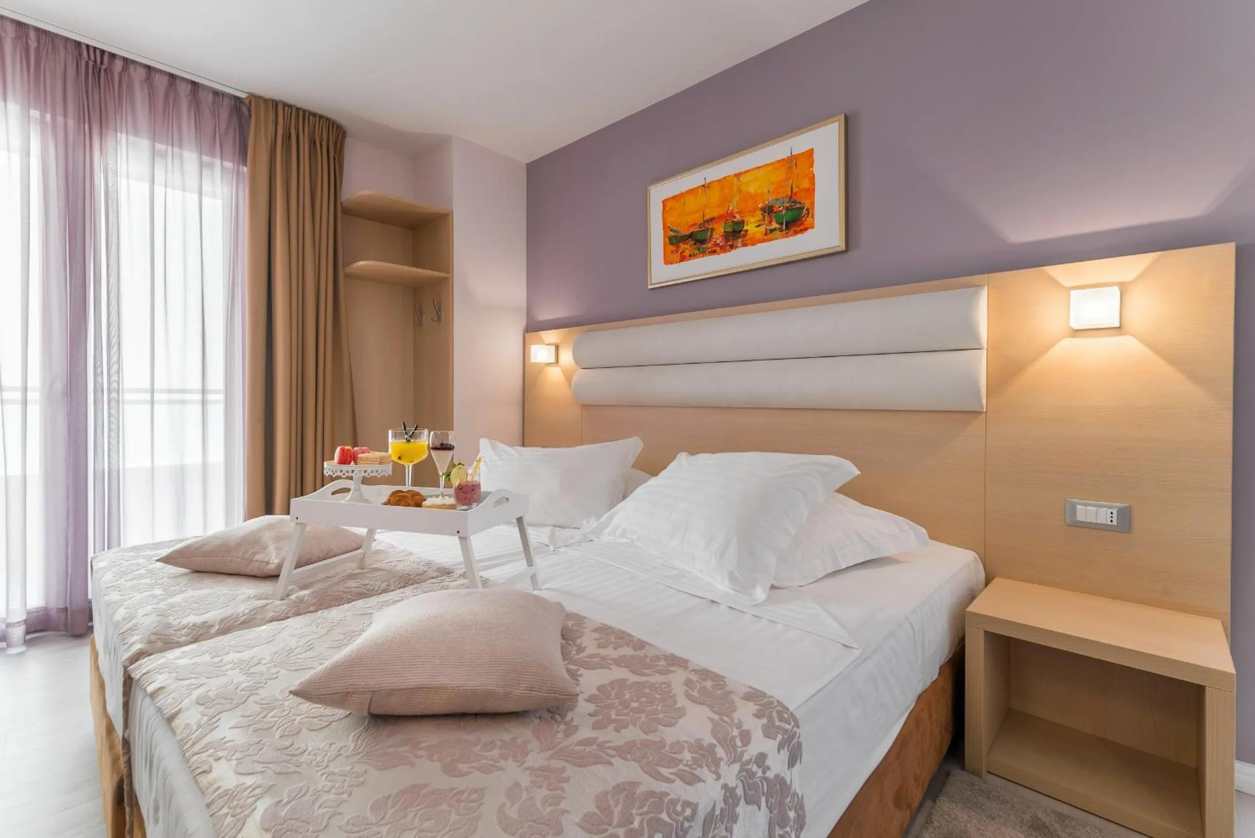 Bed in Hotel Maritimo