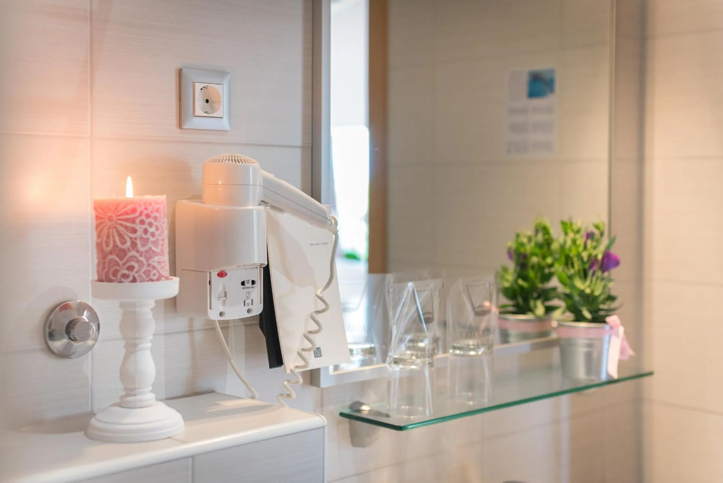 Toilet in Hotel Maritimo