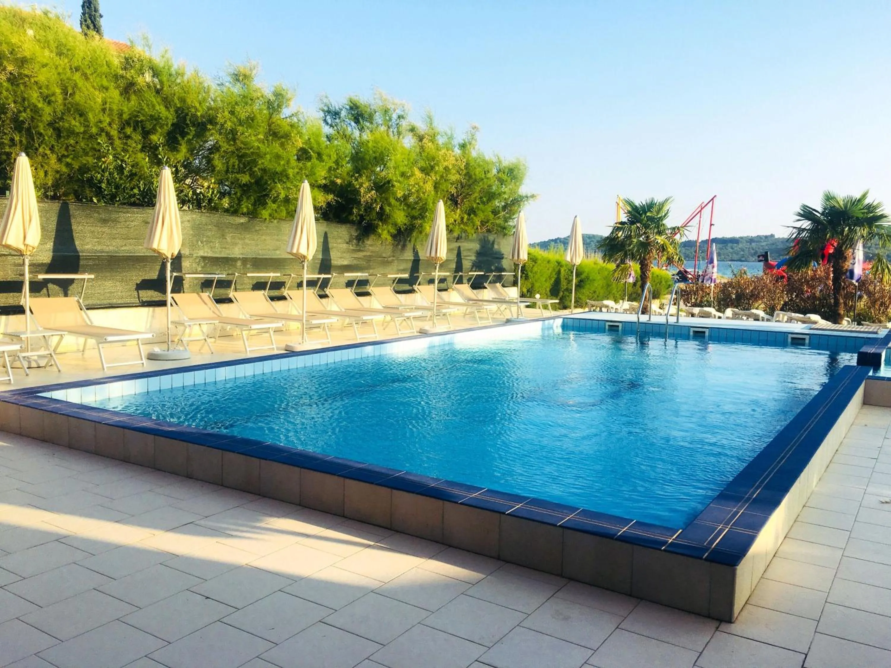Swimming pool in Hotel Duje