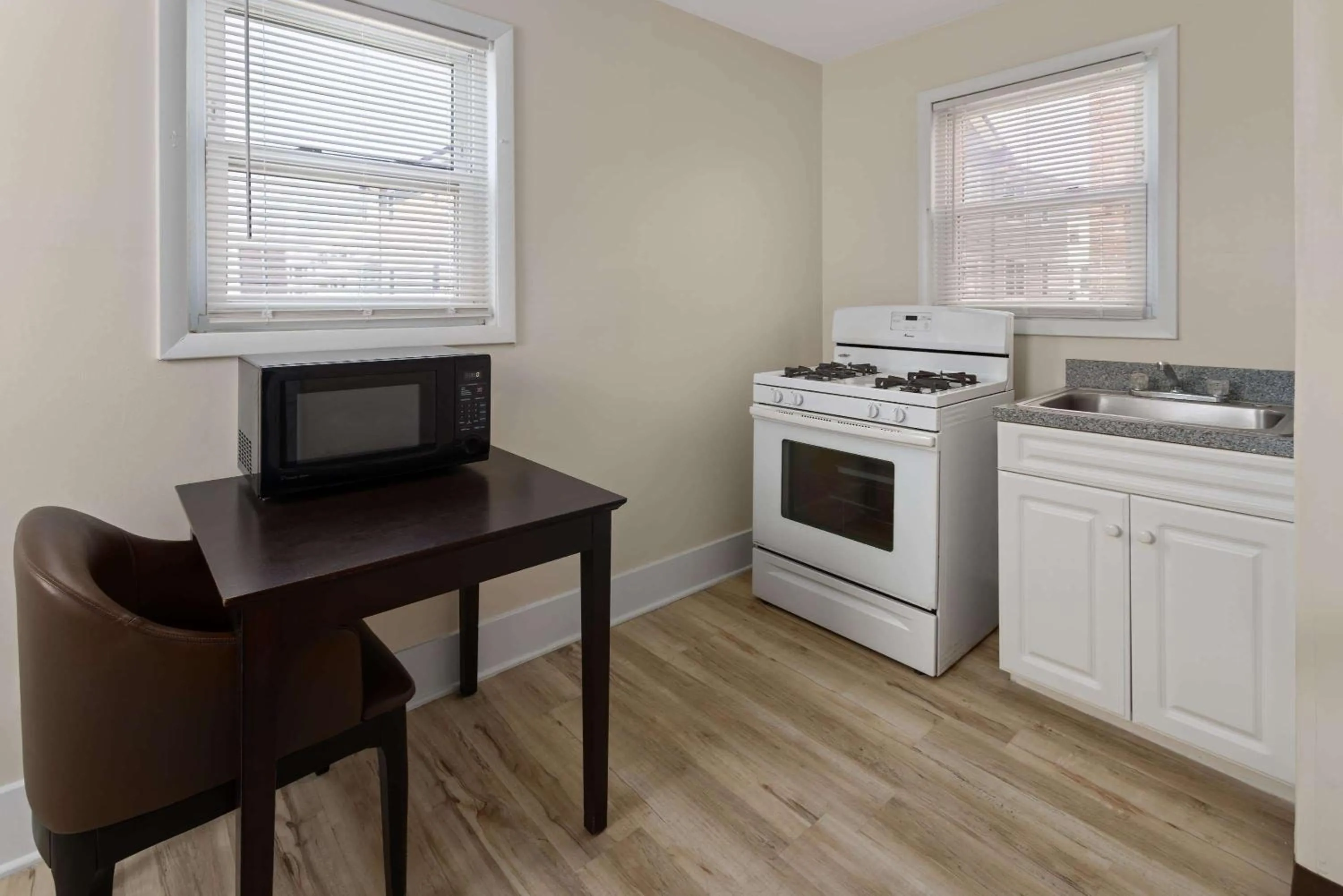 Photo of the whole room in Wildwood Inn Hotel Beach & Boardwalk